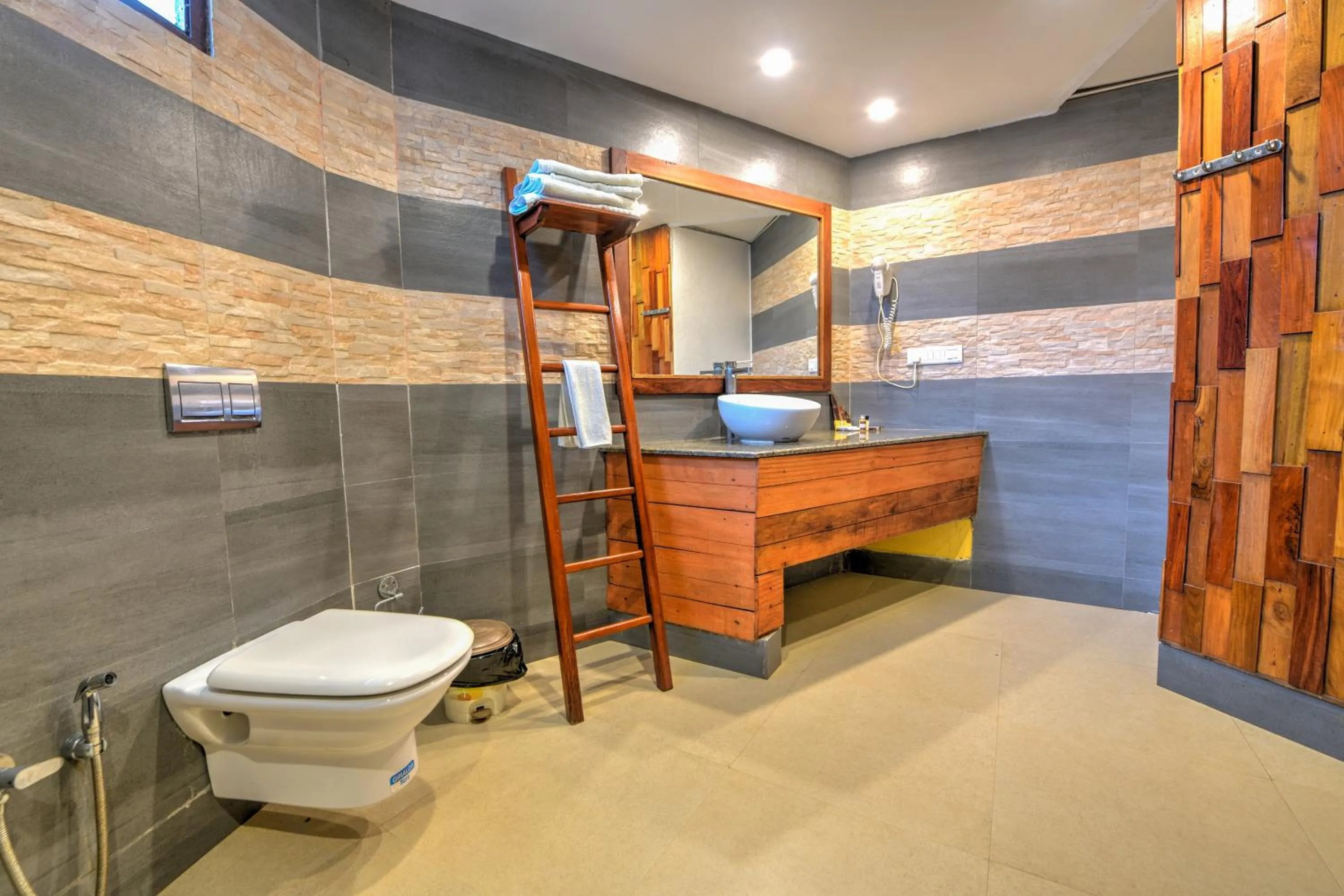 Silver Sand Beach Resort Neil