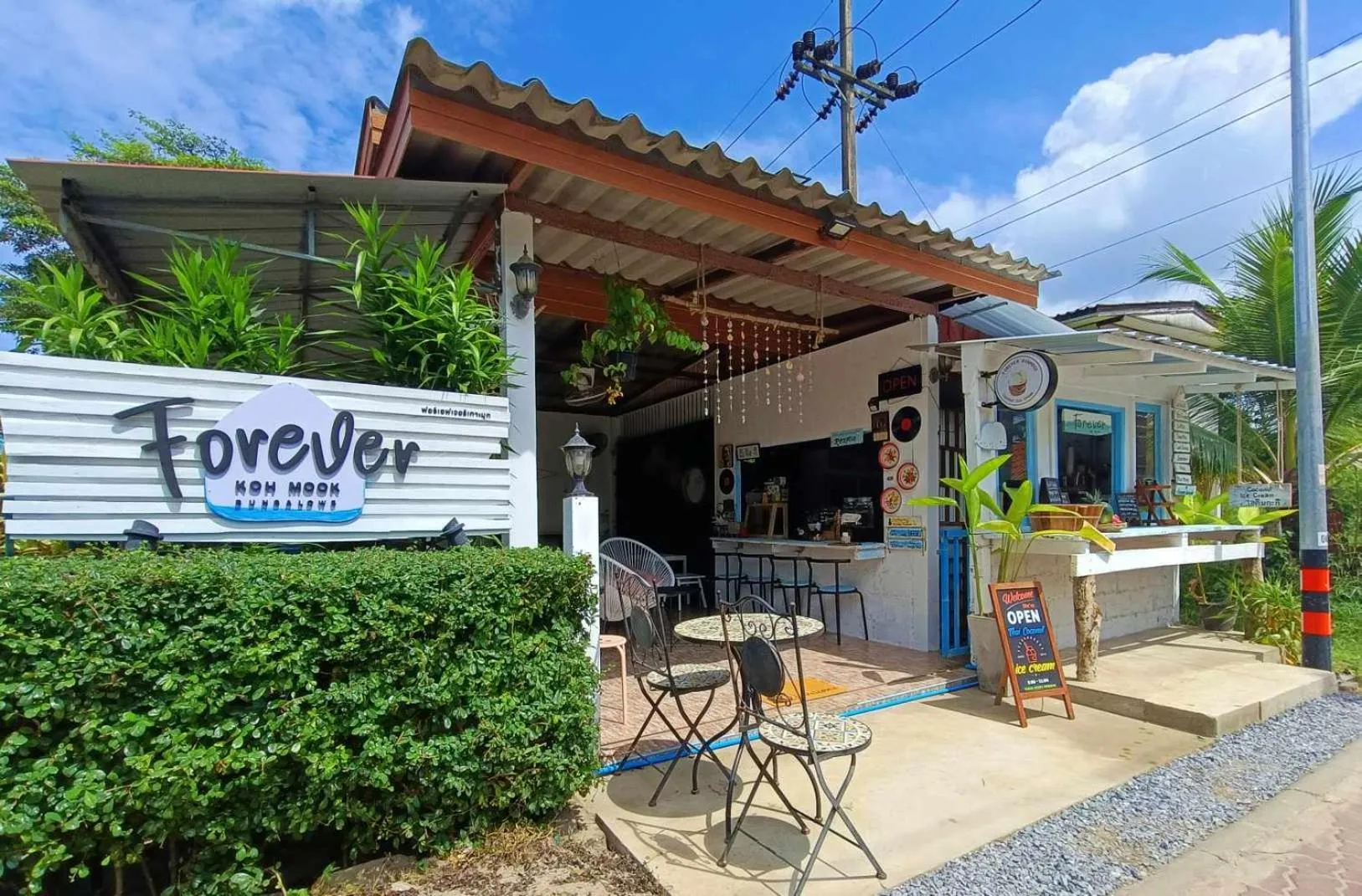 Forever Kohmook Bungalows