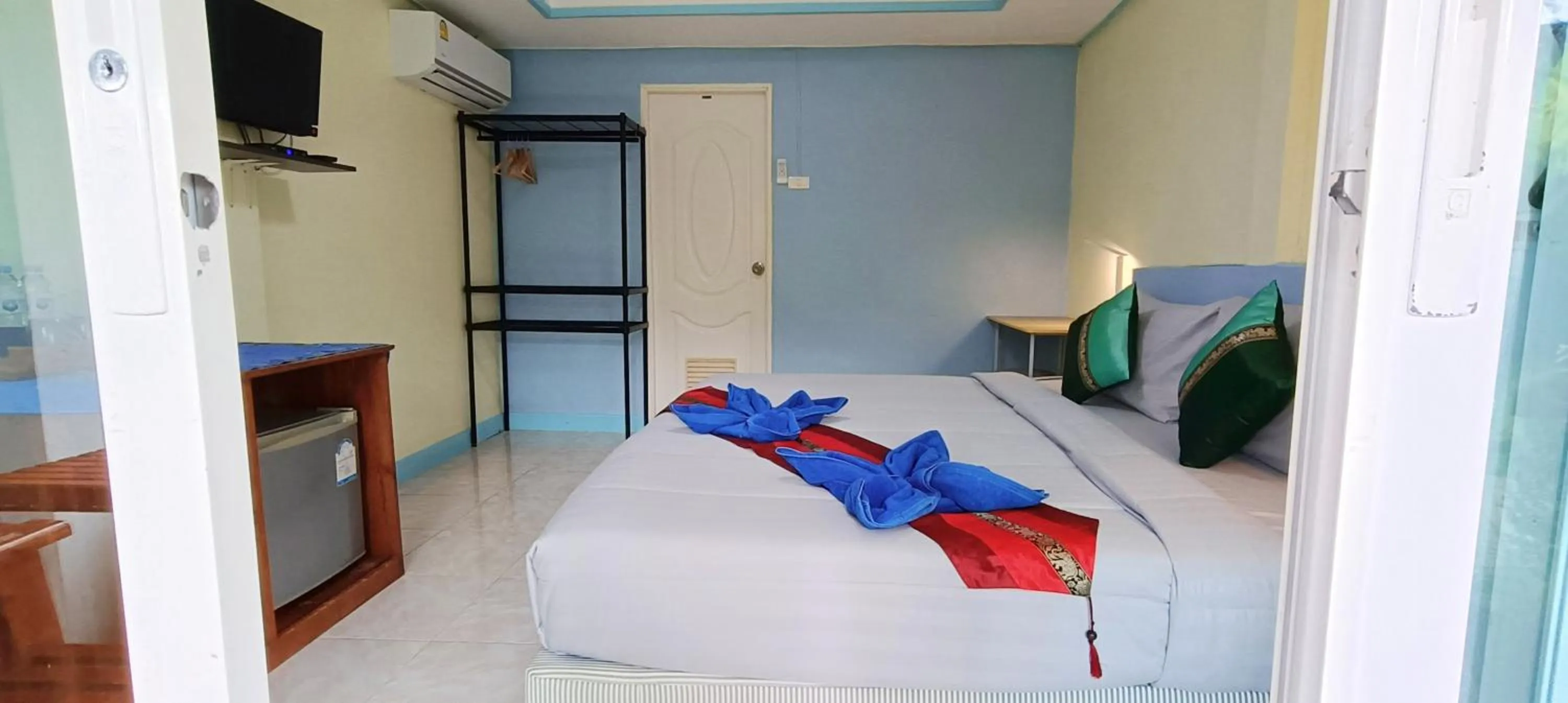 Bed in Forever Kohmook Bungalows