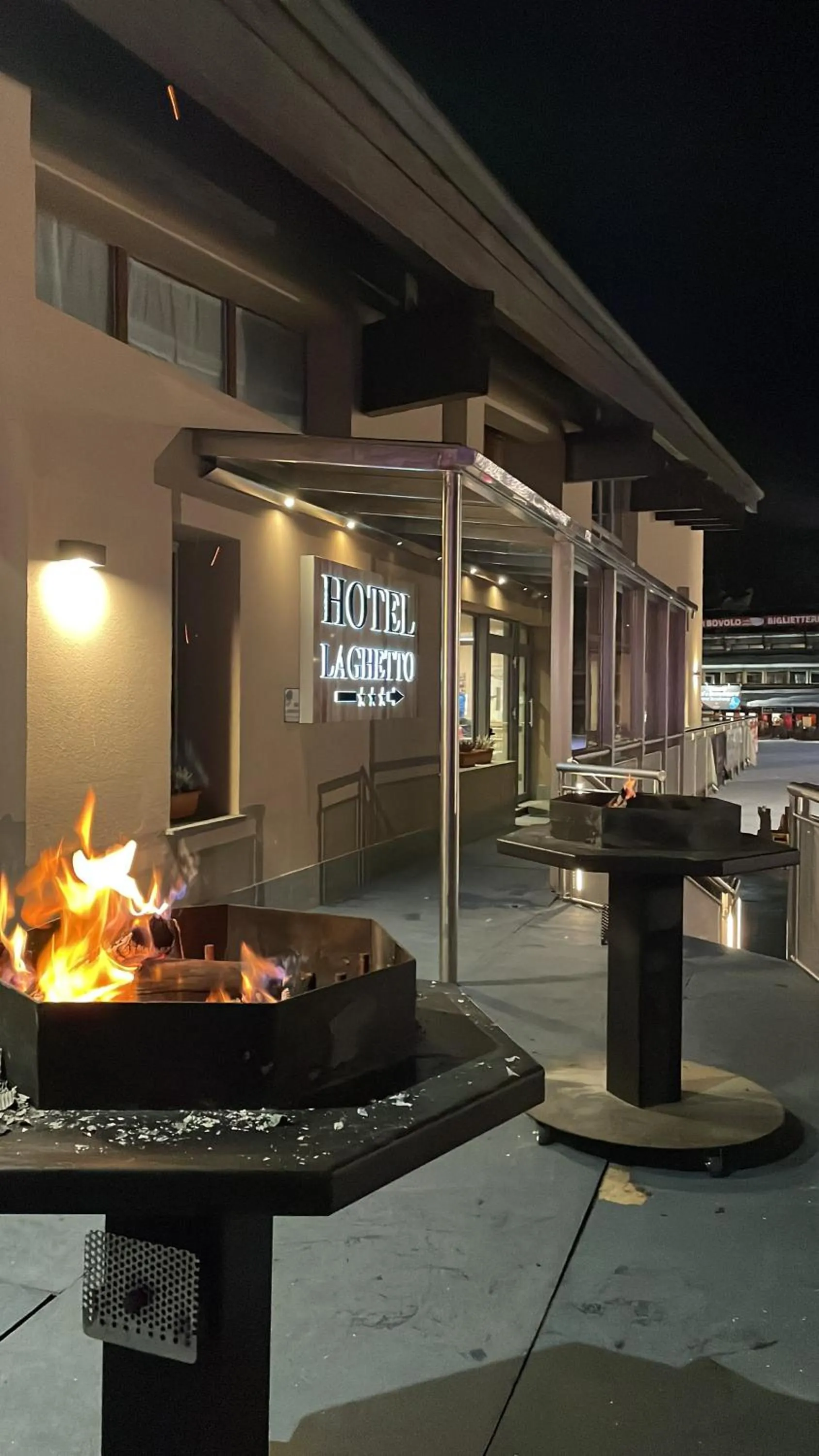 Property building in Hotel Laghetto