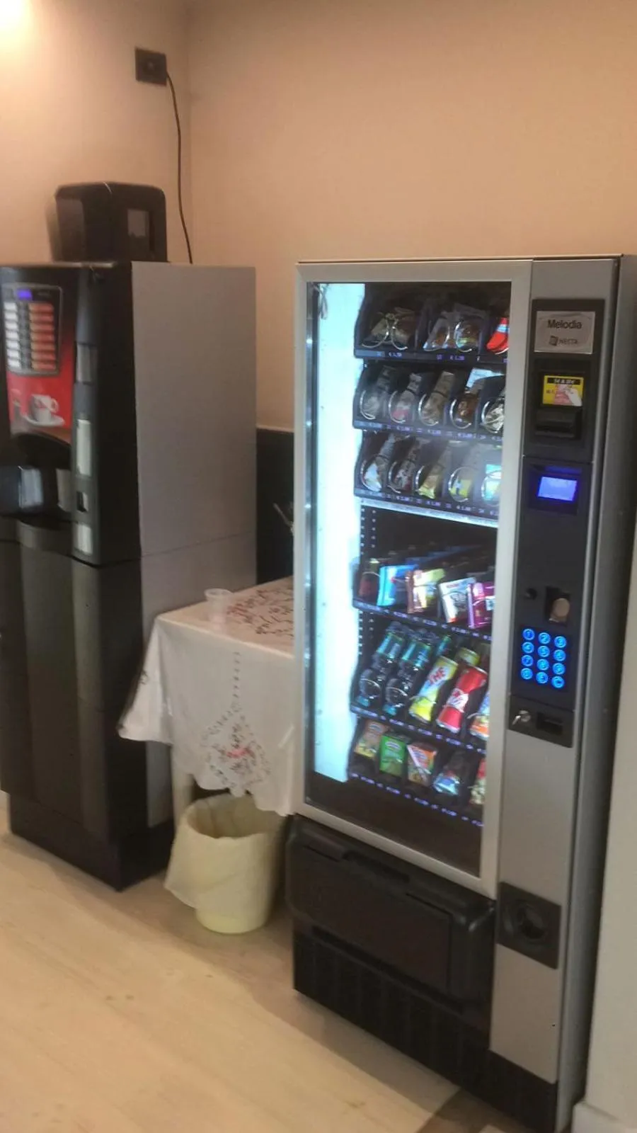 Food and drinks in Hotel Laghetto