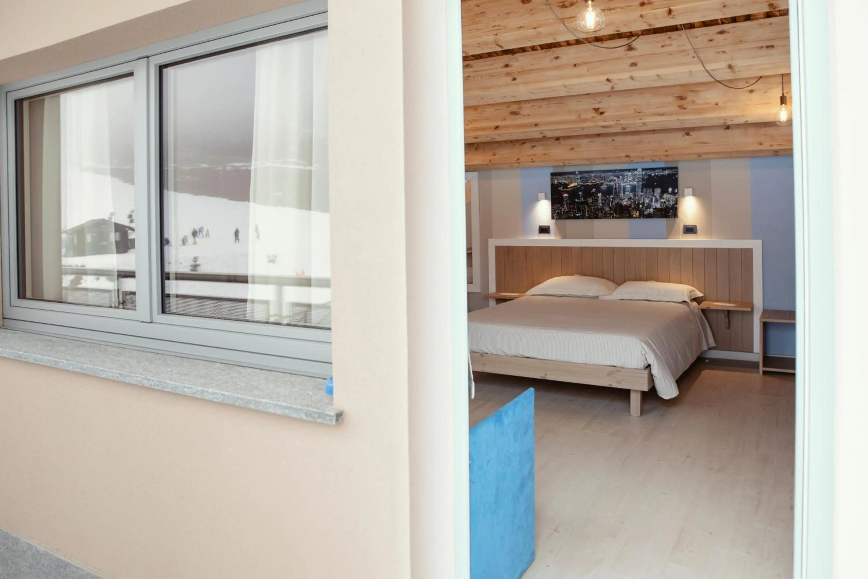 Balcony/Terrace, Bed in Hotel Laghetto