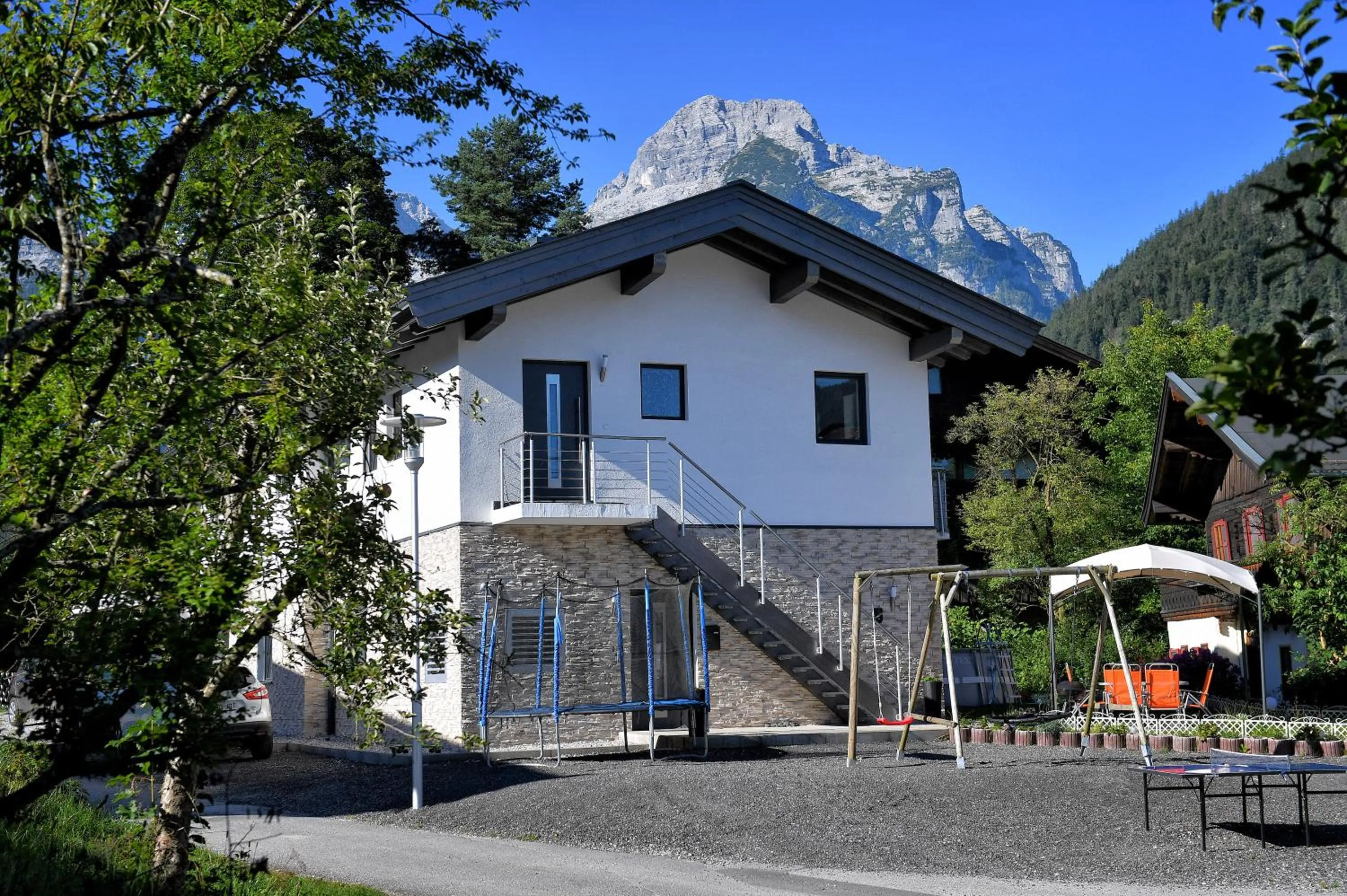 Property building in Haus Alpin Lofer