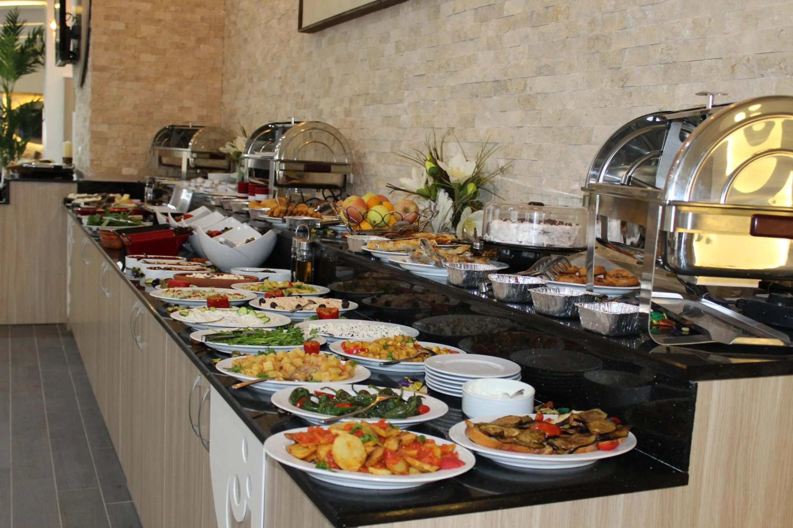 Continental breakfast in Hotel La Bella