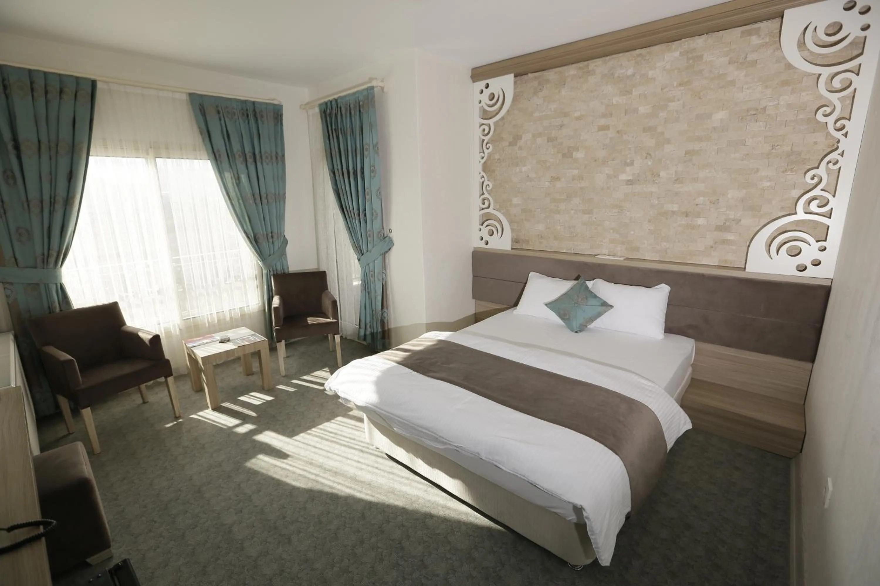 Photo of the whole room in Hotel La Bella