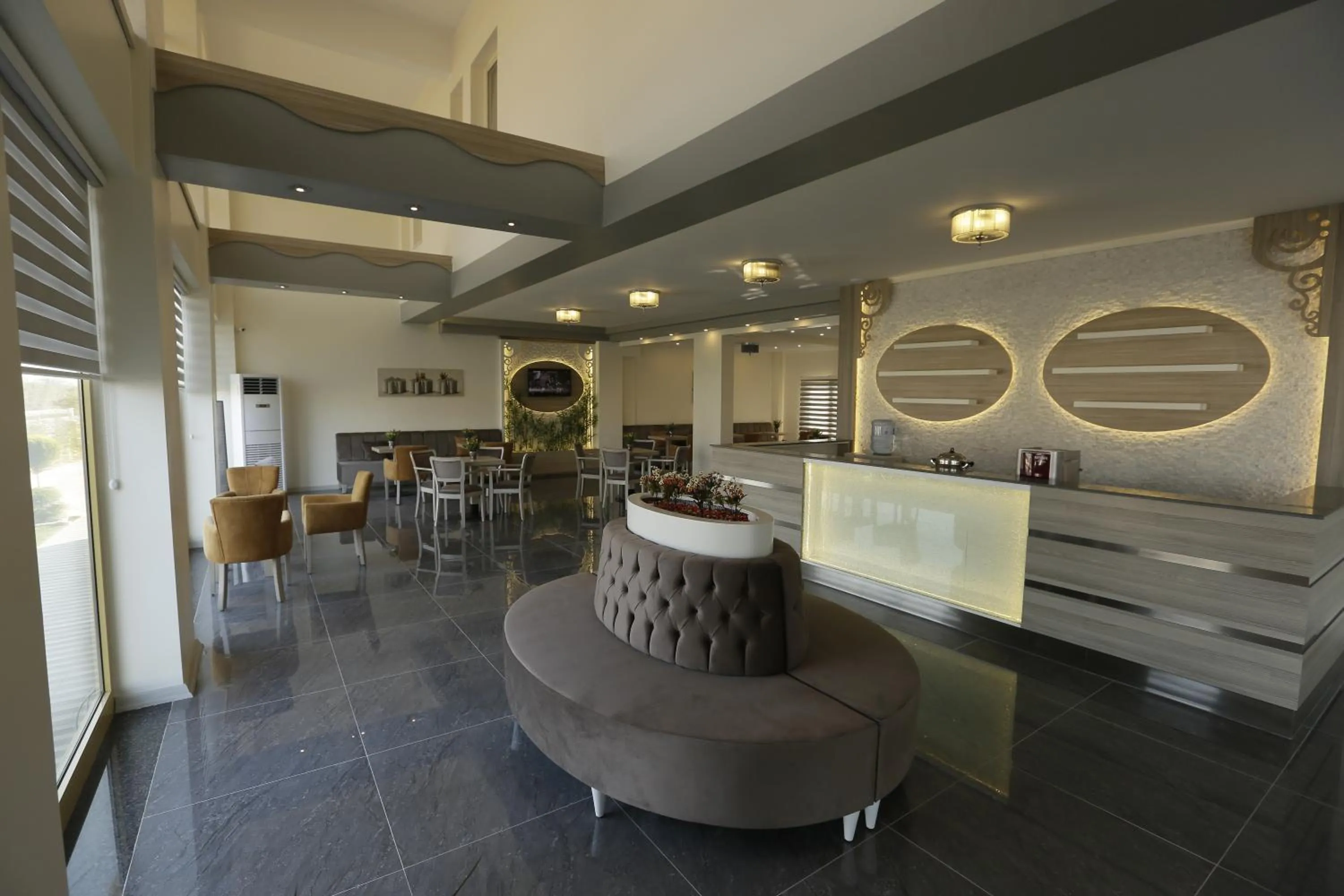 Lobby or reception in Hotel La Bella