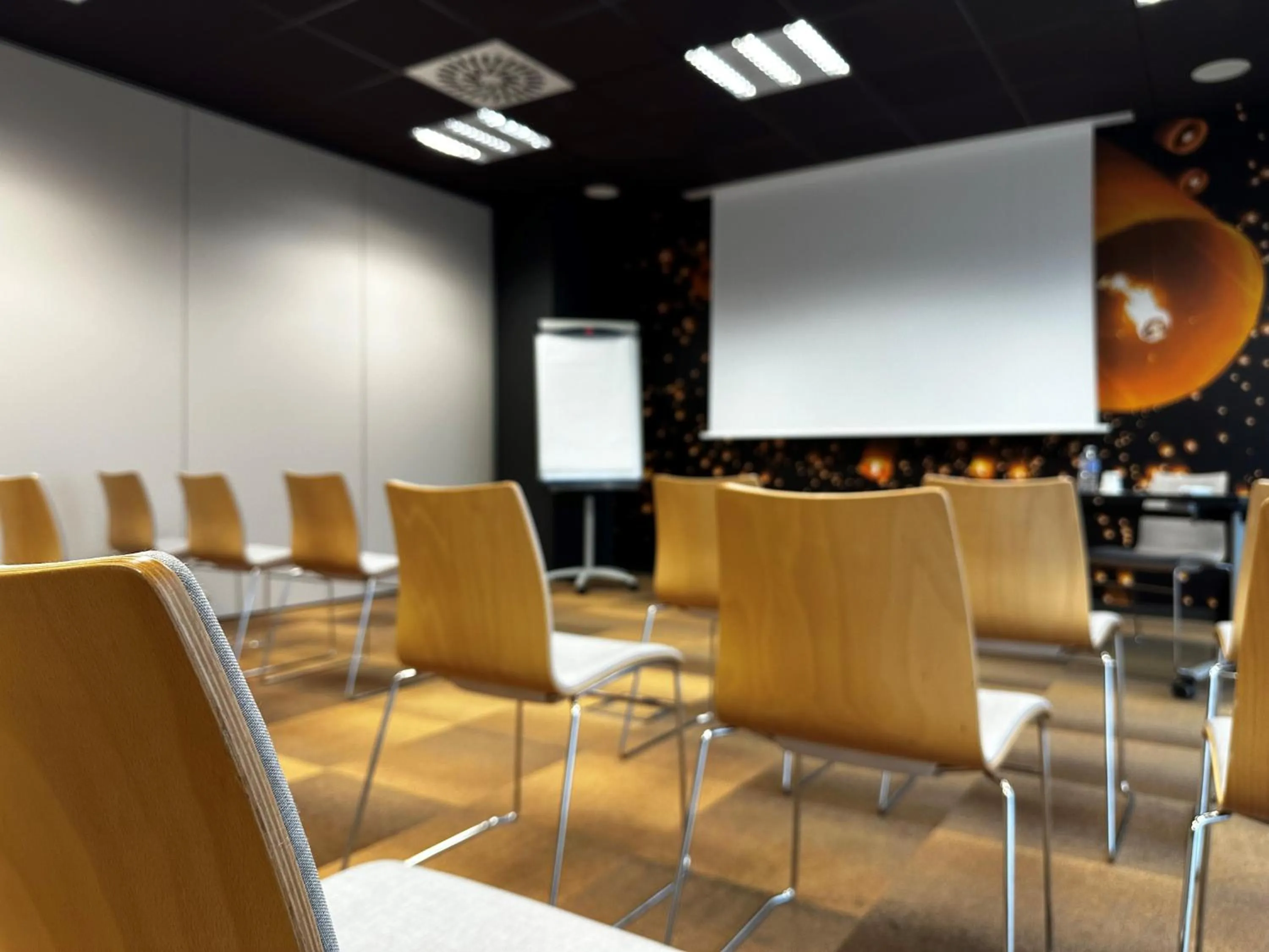 Meeting/conference room in Brit Hotel & Spa Saint Brieuc Plérin