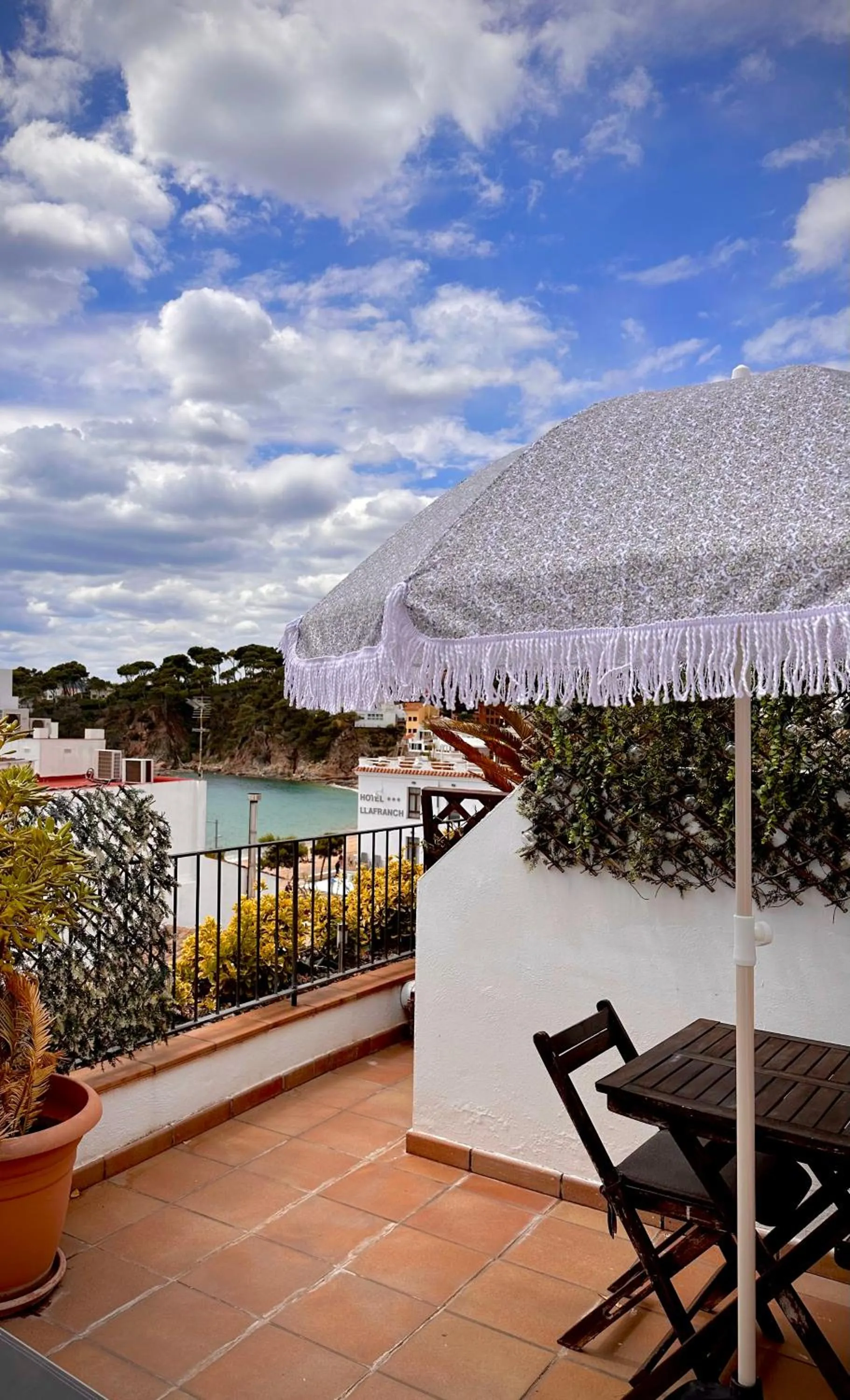 Off site in La Muntanya