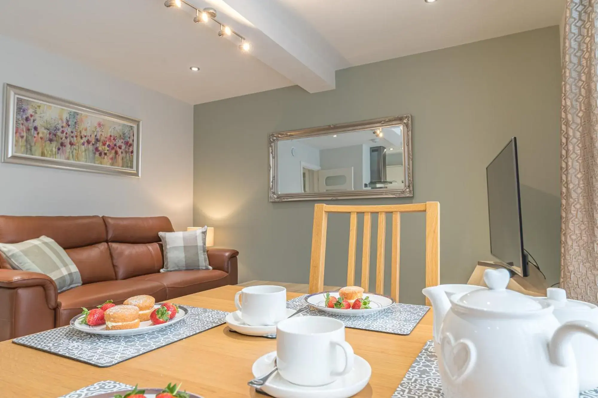 Superior Apartment in Abbey Apartments - Modern Serviced Apartments - Tourists & Professionals Superior Apartment in Abbey Apartments - Modern Serviced Apartments - Tourists & Professionals