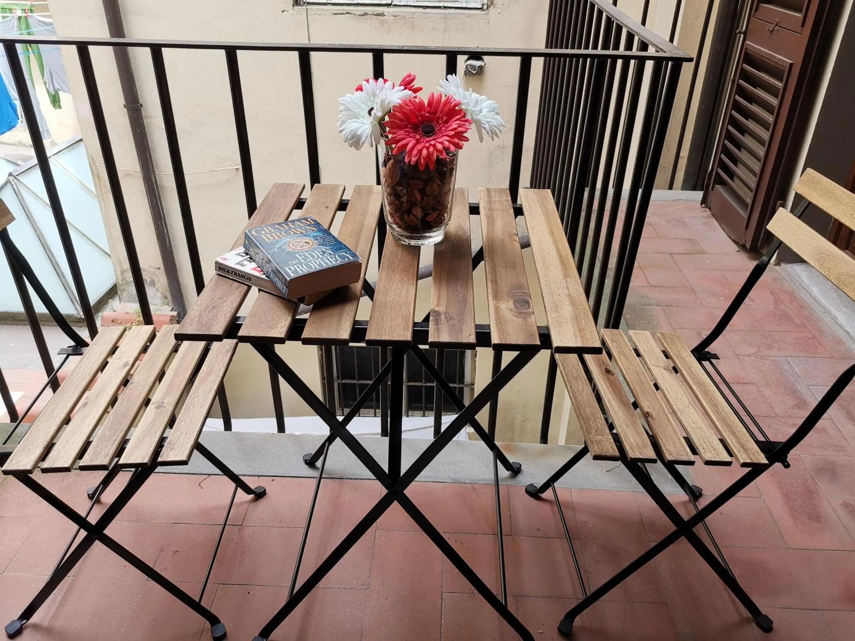 Balcony/Terrace in Ghibellina 22 Apartment