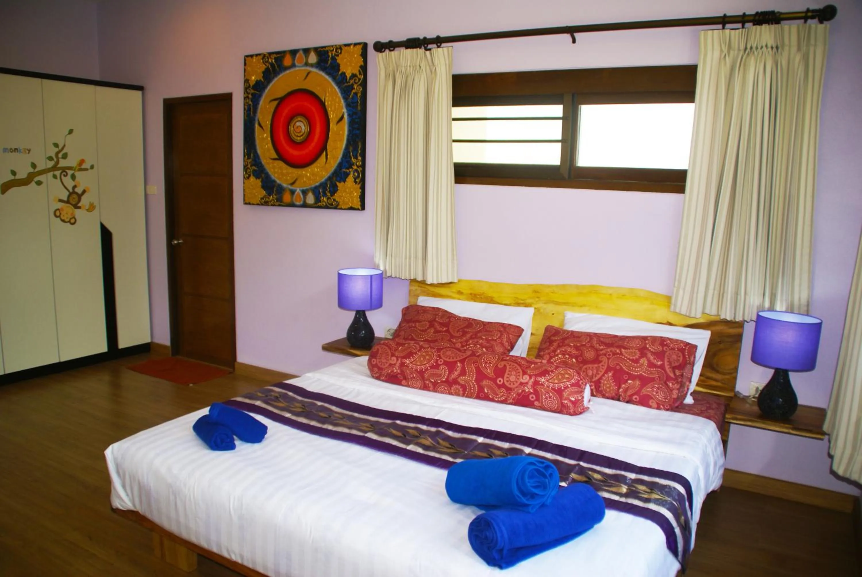 Bed in Chaweng Noi Villa