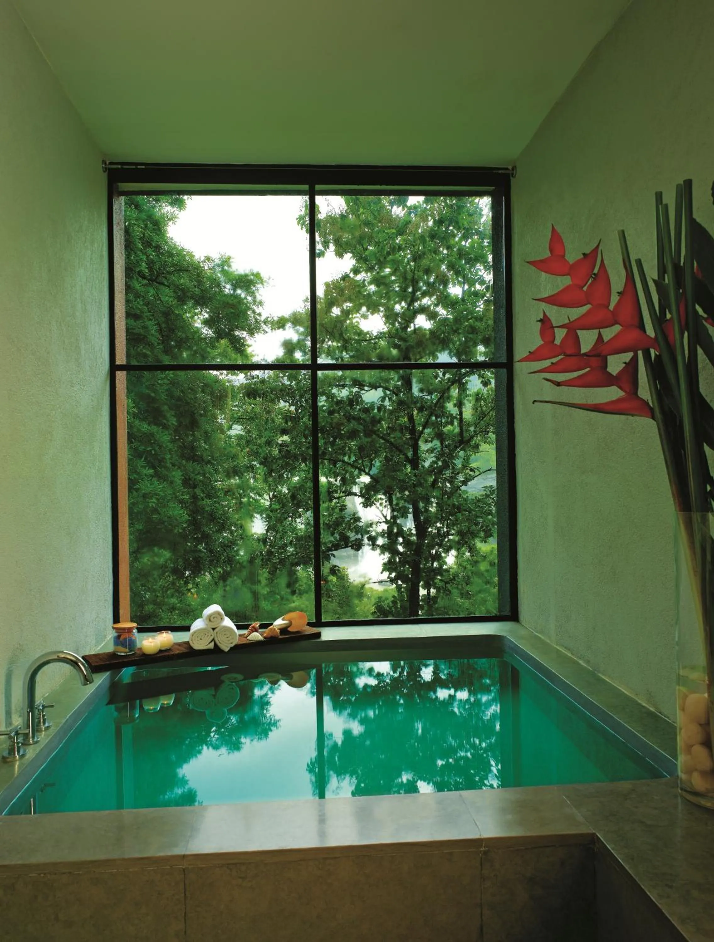 Bathroom in Rainforest Resort