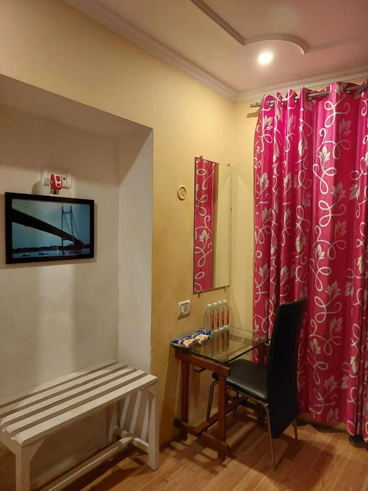 Bedroom in Tara Guest House