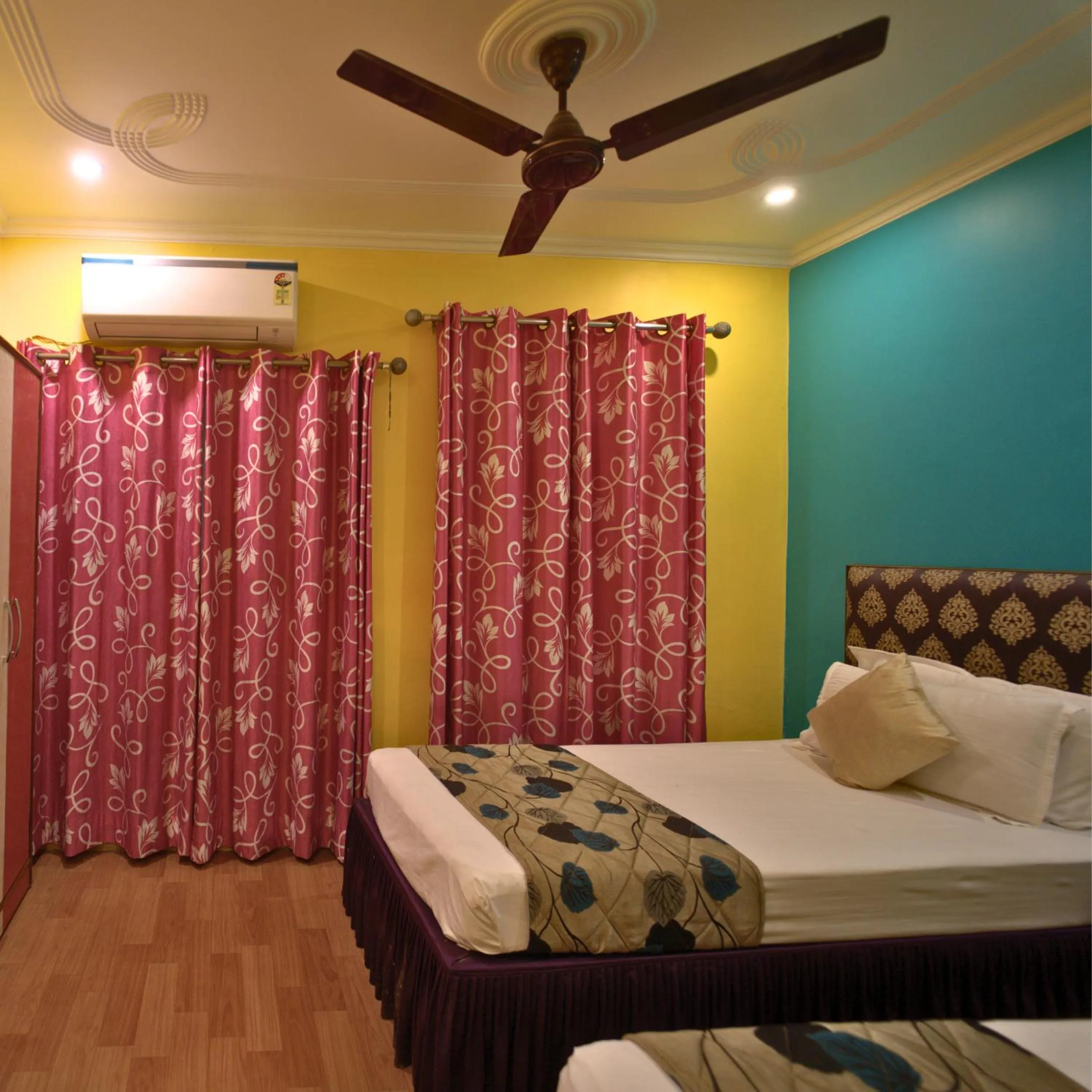 Bed in Tara Guest House