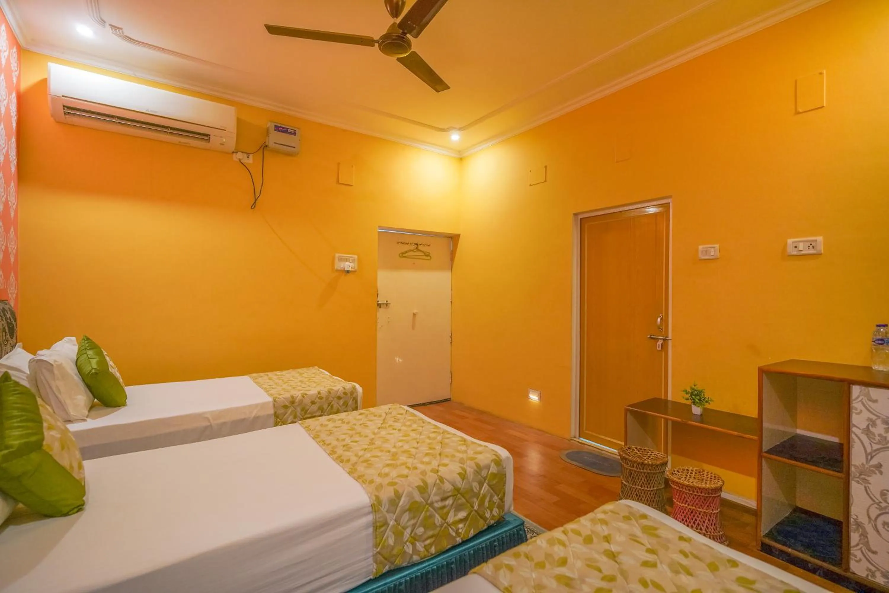 Bed in Tara Guest House