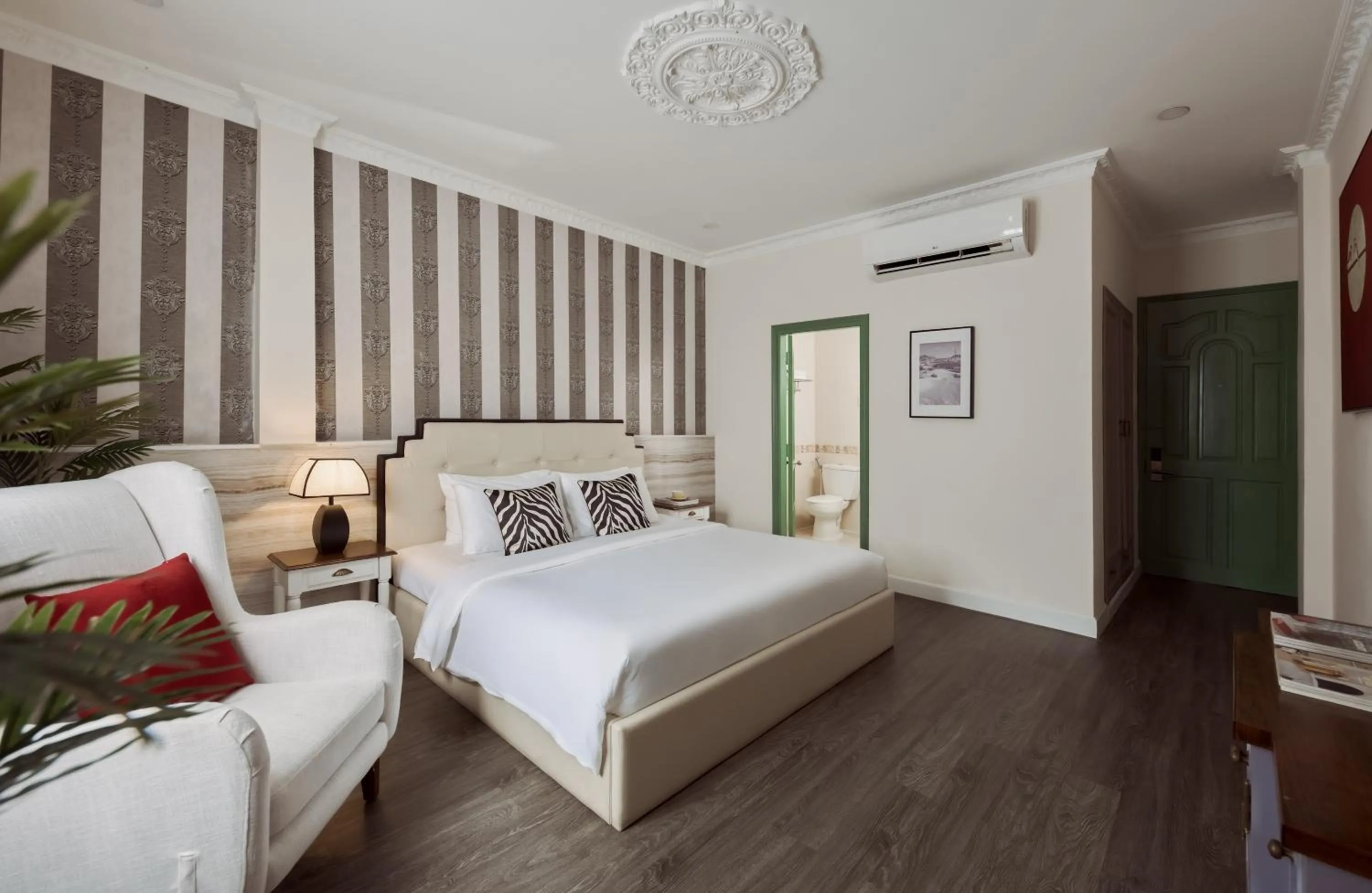 The One Ben Thanh Hotel-City Center