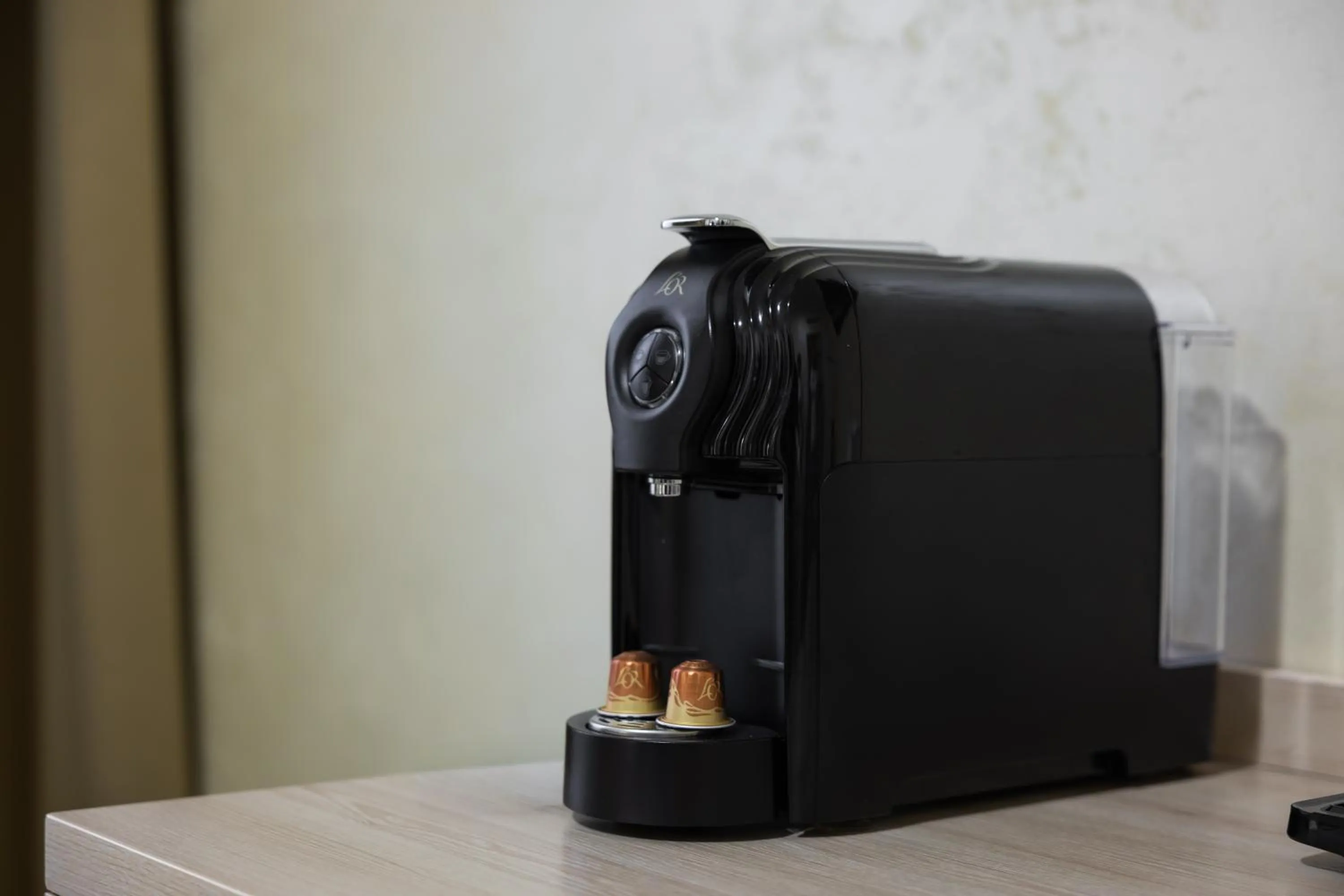 Coffee/tea facilities in Hotel France