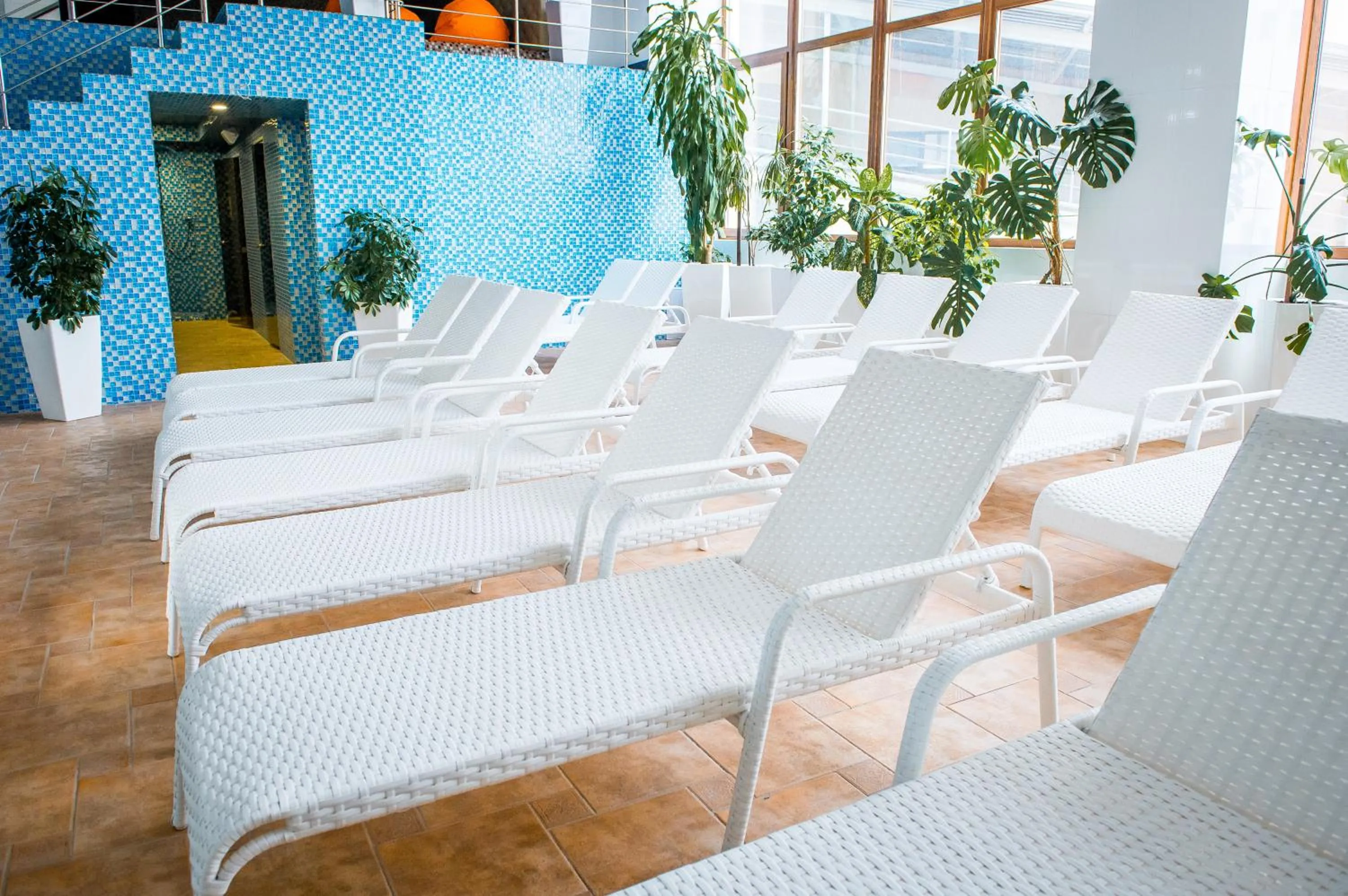 Swimming pool in Hotel France