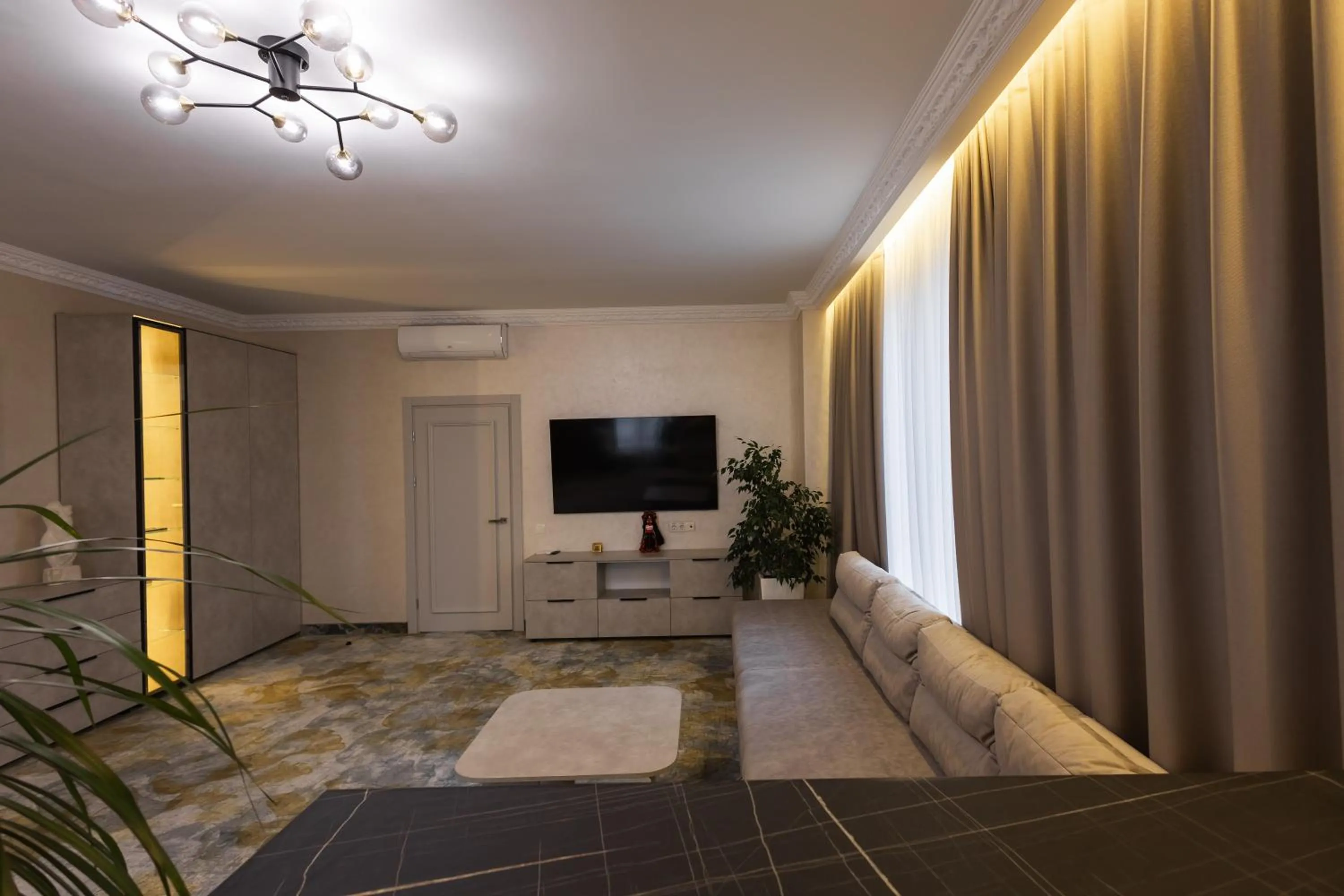 TV and multimedia in Hotel France