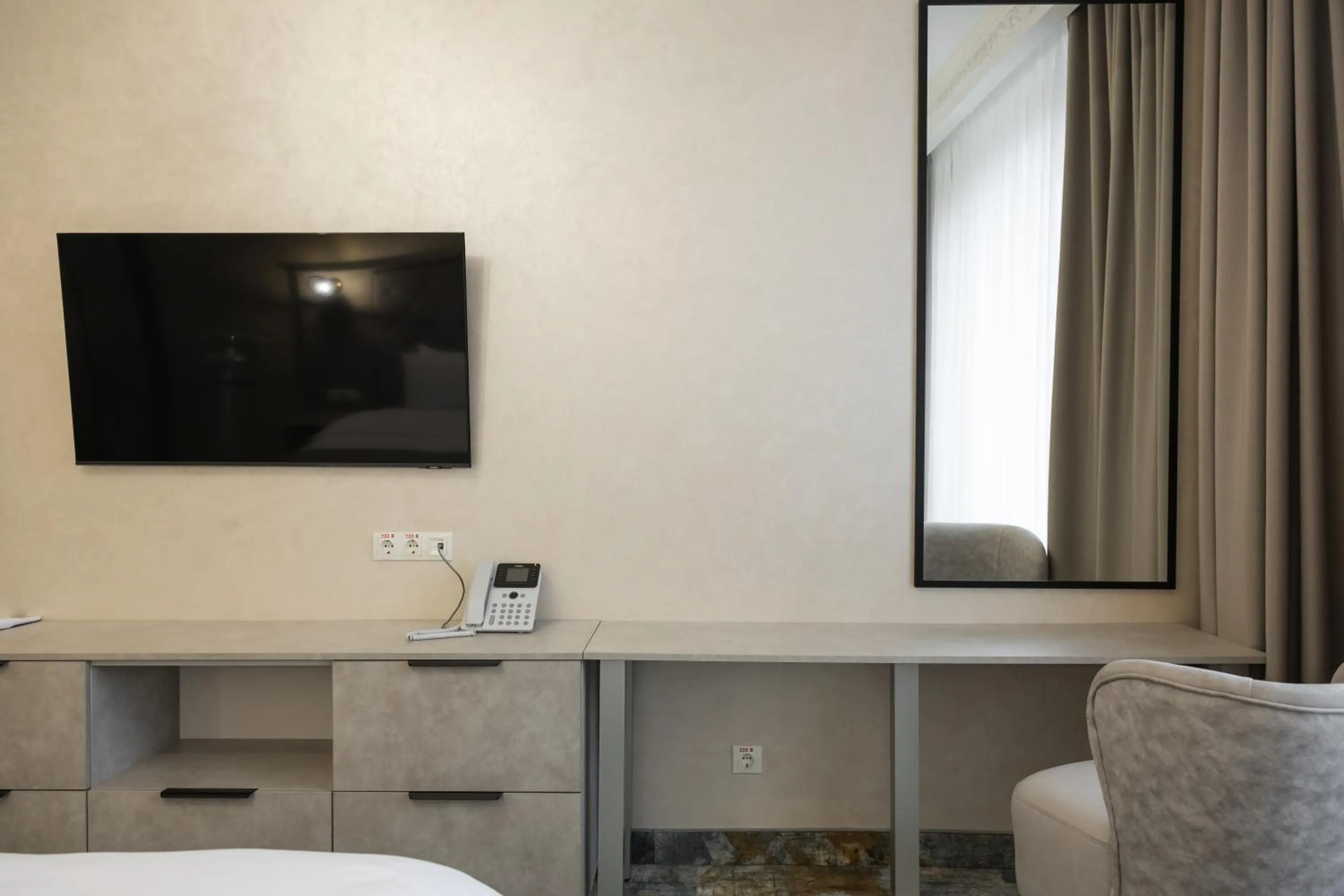 TV and multimedia in Hotel France