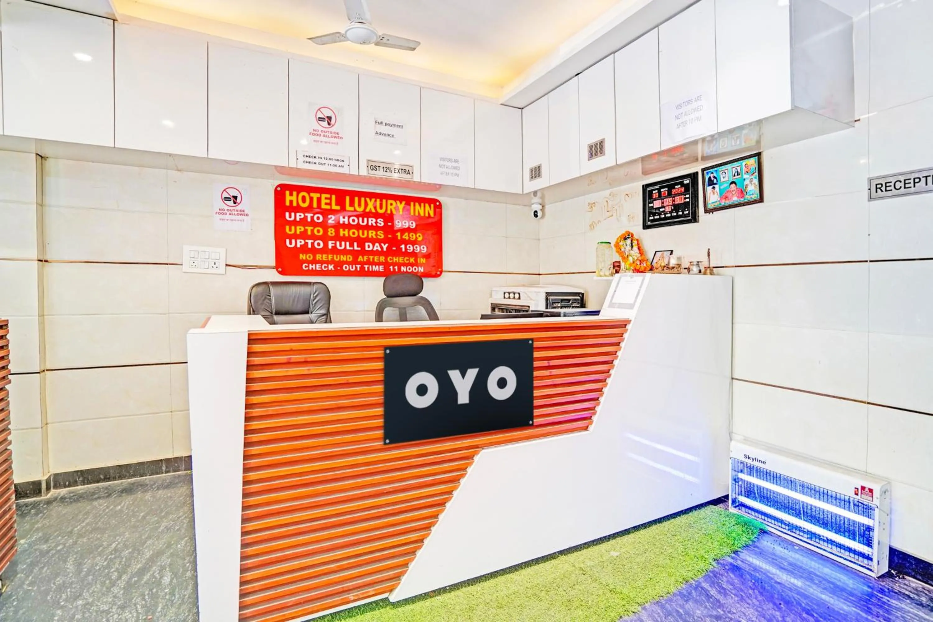 Lobby or reception in Super Hotel O Luxury Inn