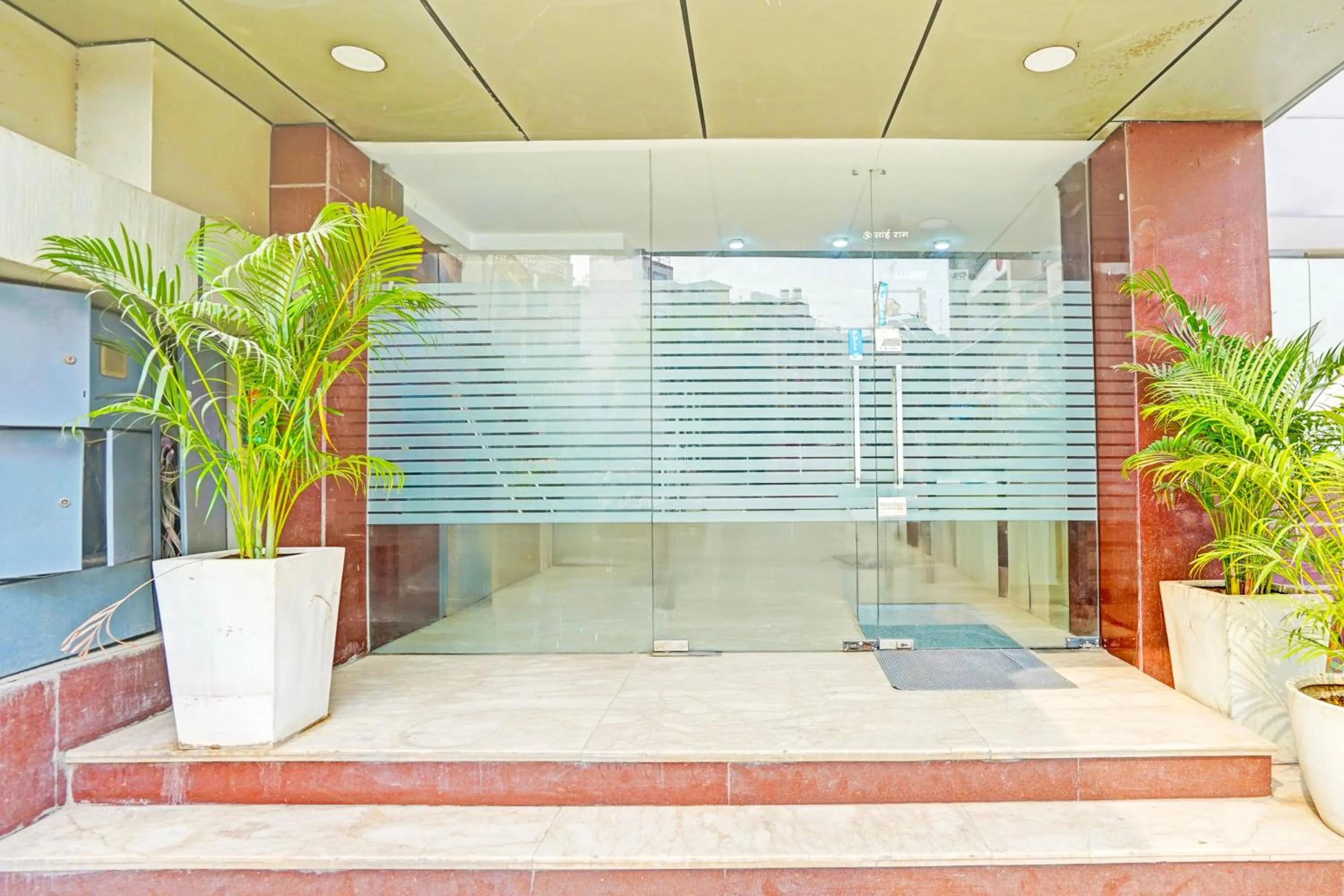 Facade/entrance in Townhouse Le Grand