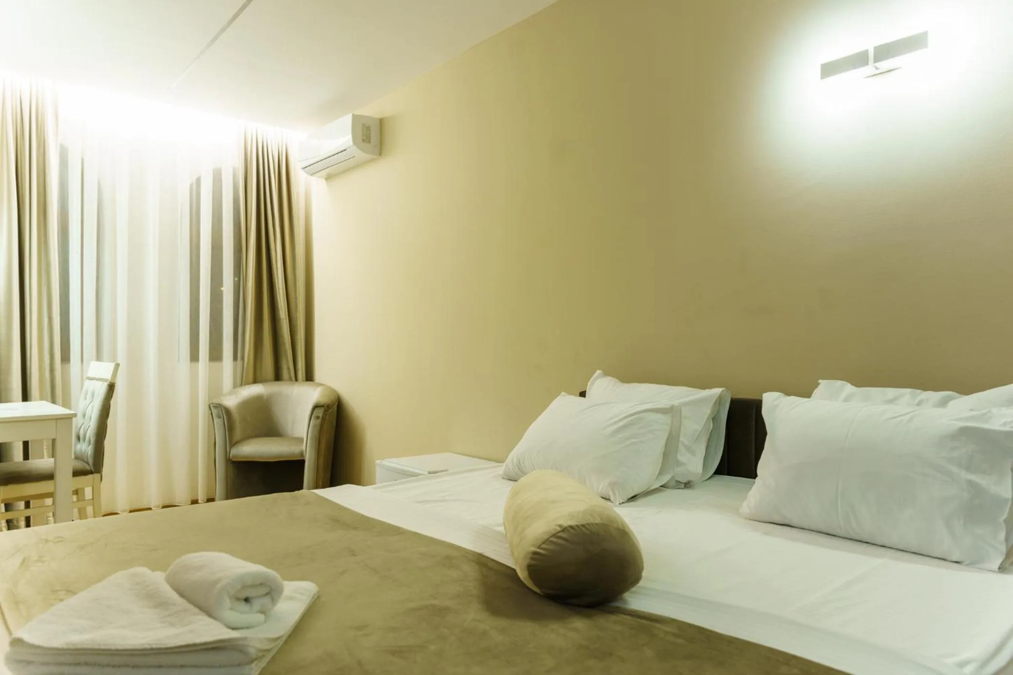 Bed in Hotel Camp Karagaq