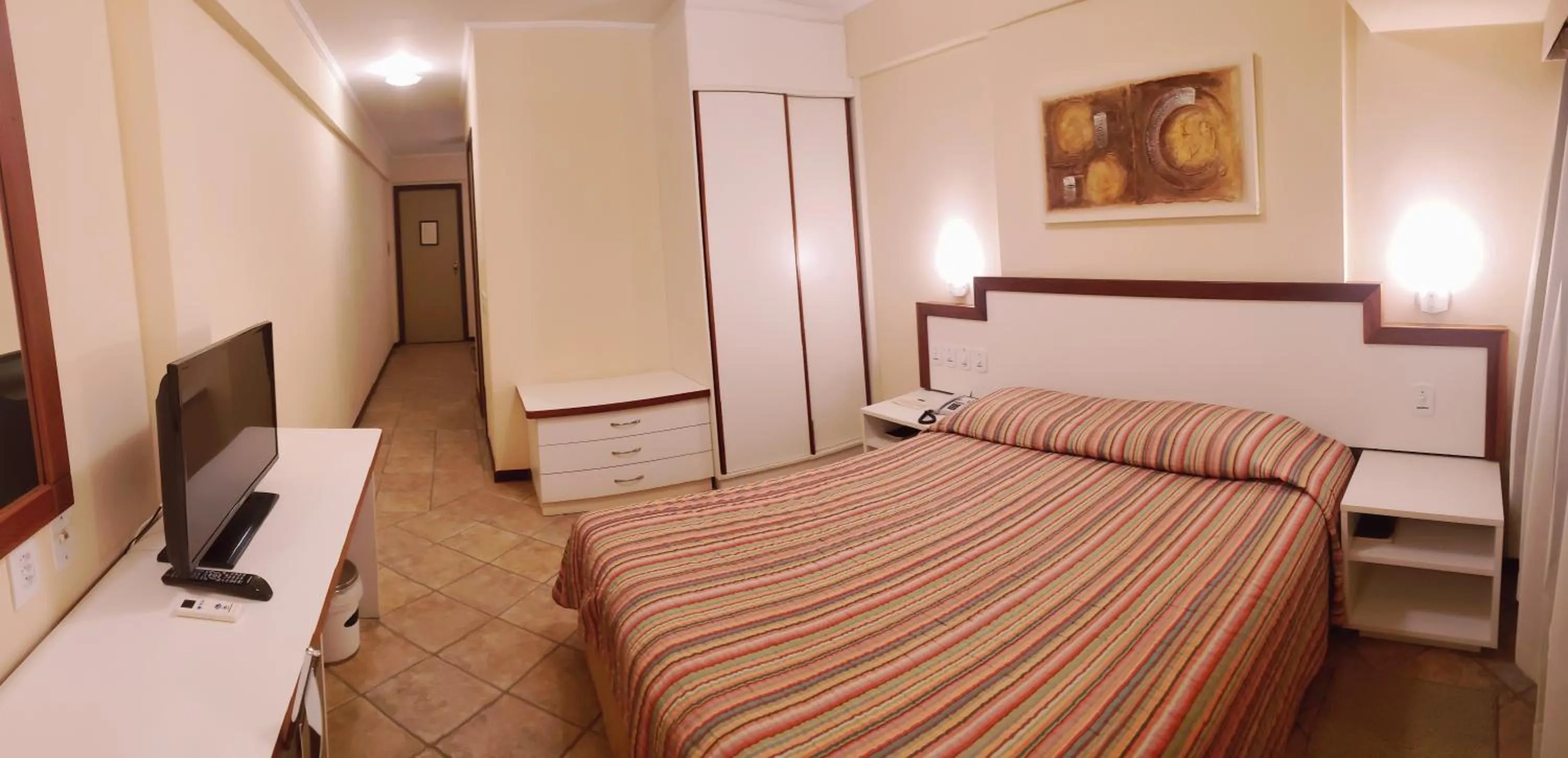 Bed in Lord Plaza Hotel