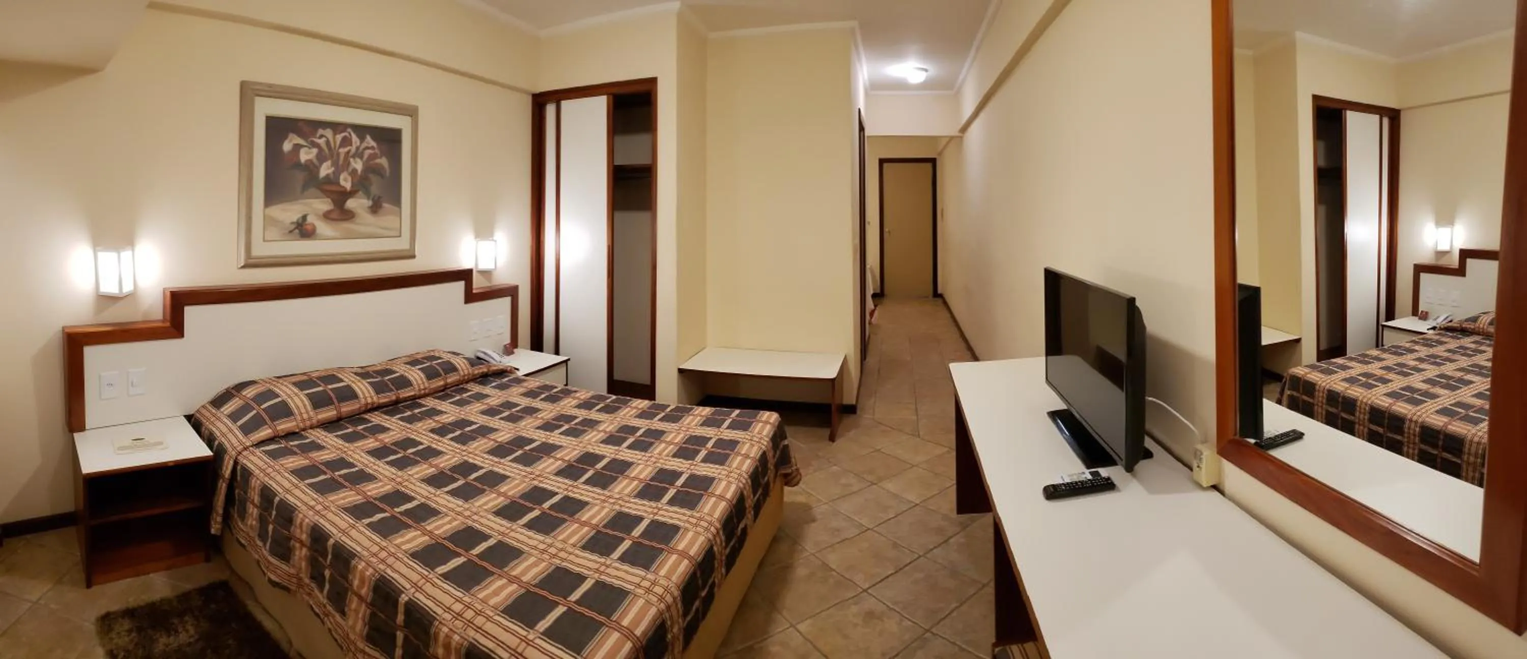 Bed in Lord Plaza Hotel