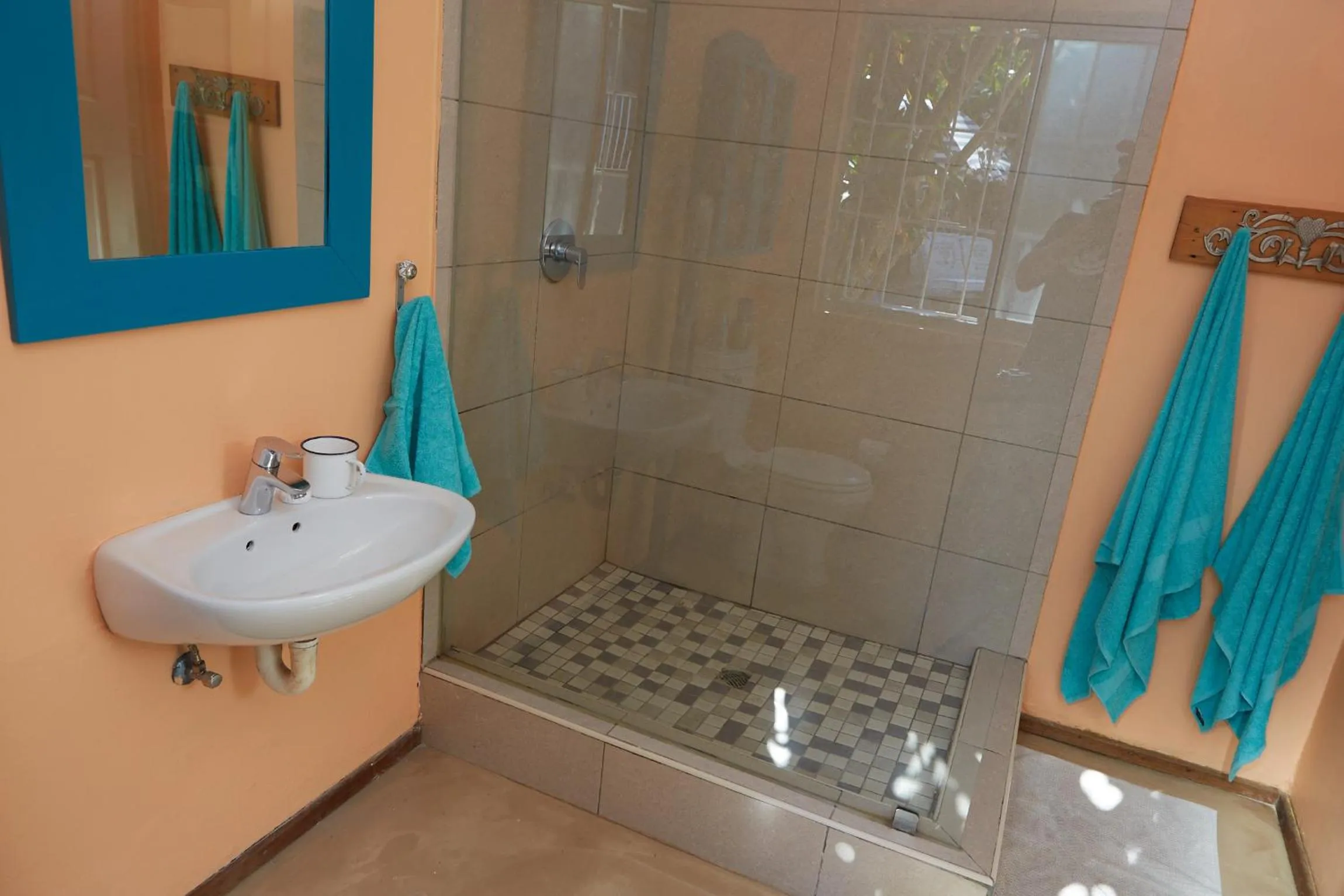 Bathroom in Tamarisk Bed & Breakfast