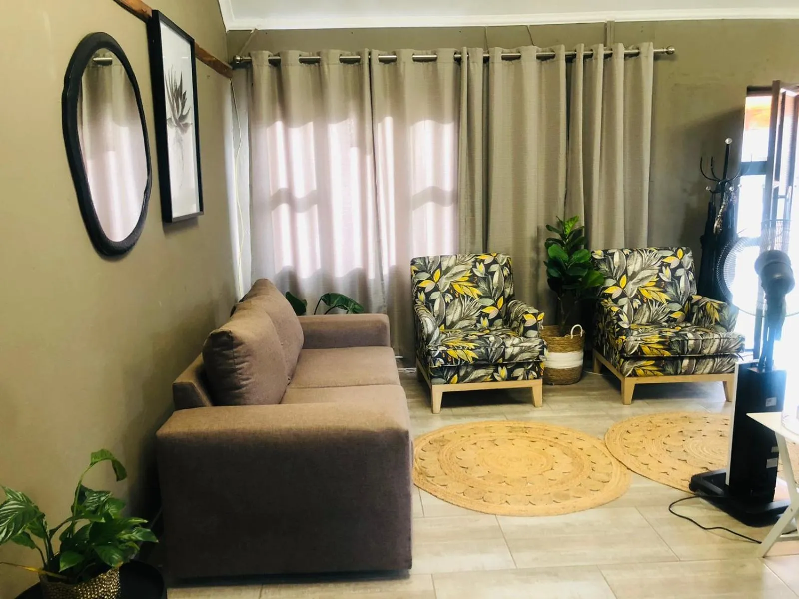 Seating area in Nongoma Lodge & Inn CC