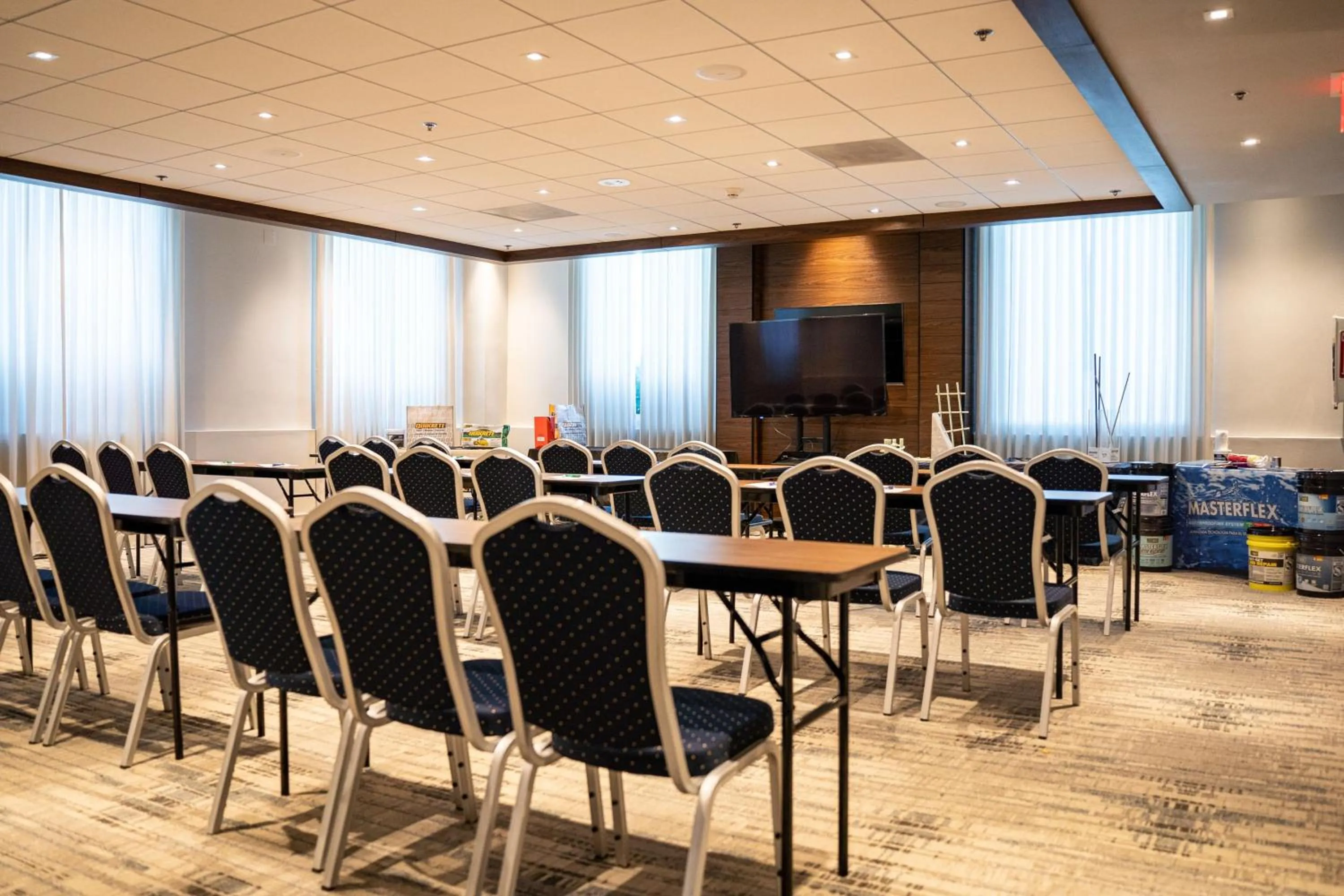 Meeting/conference room in Four Points by Sheraton Caguas Real