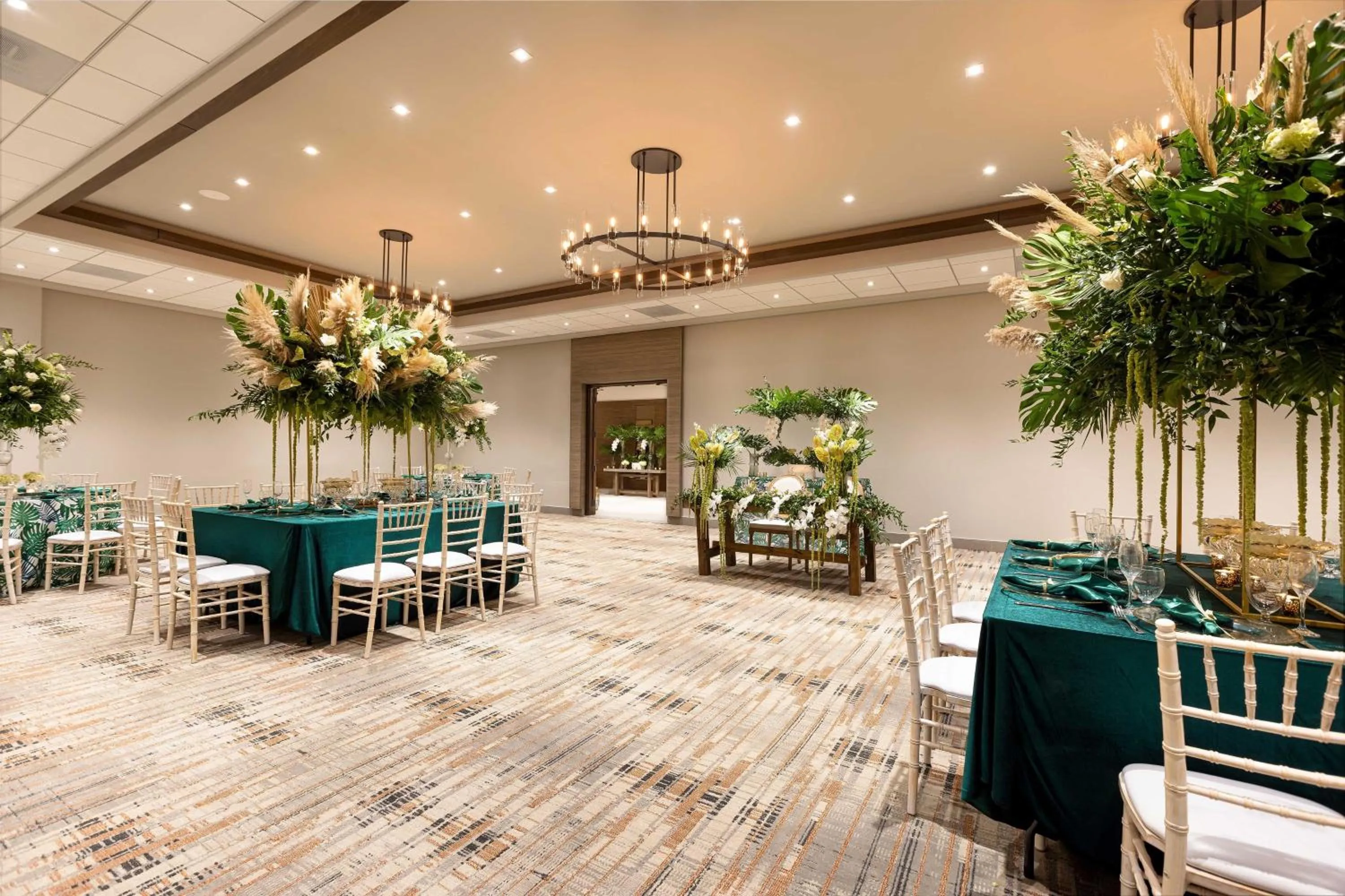 Meeting/conference room in Four Points by Sheraton Caguas Real