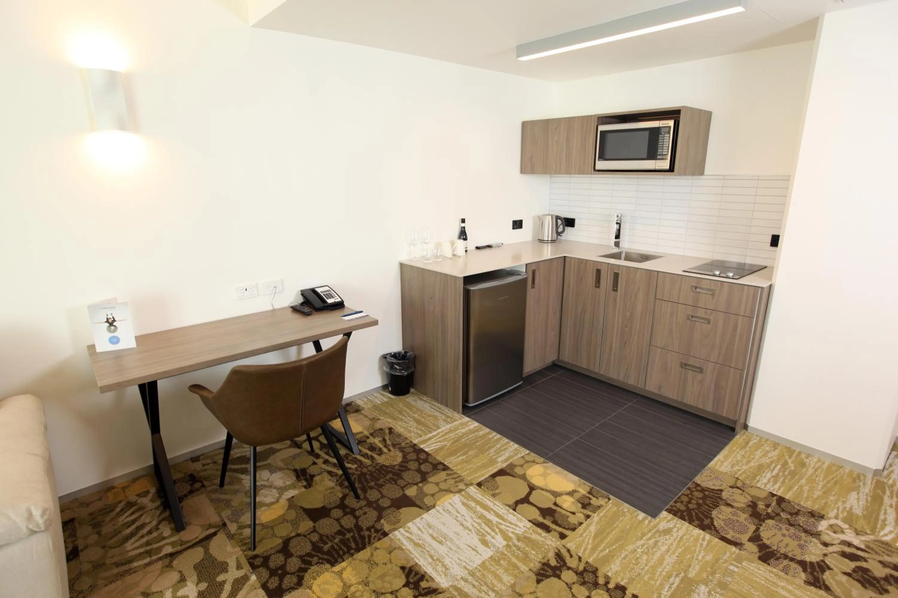 Kitchen or kitchenette in Novotel New Plymouth Taranaki