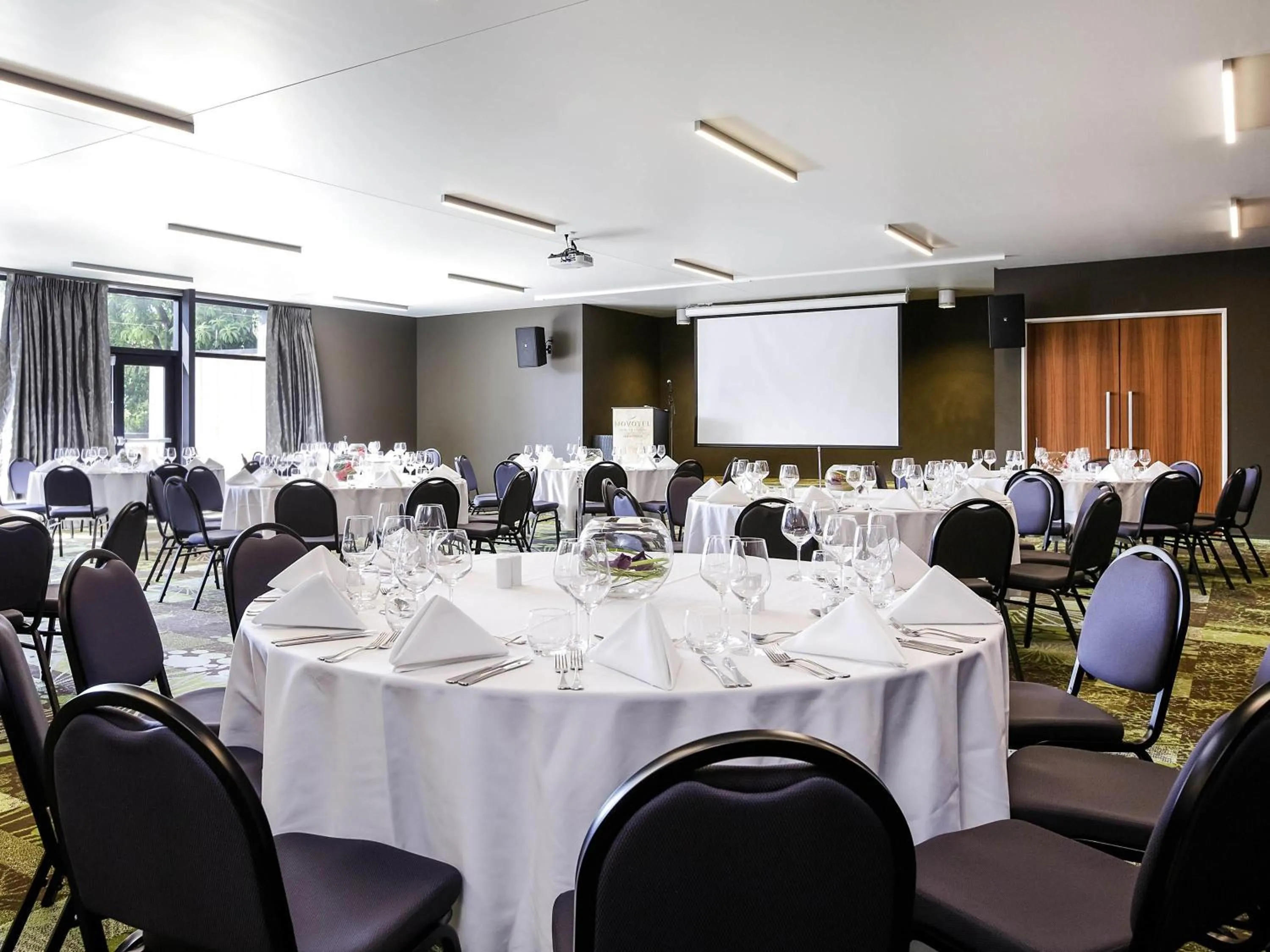 Meeting/conference room in Novotel New Plymouth Taranaki