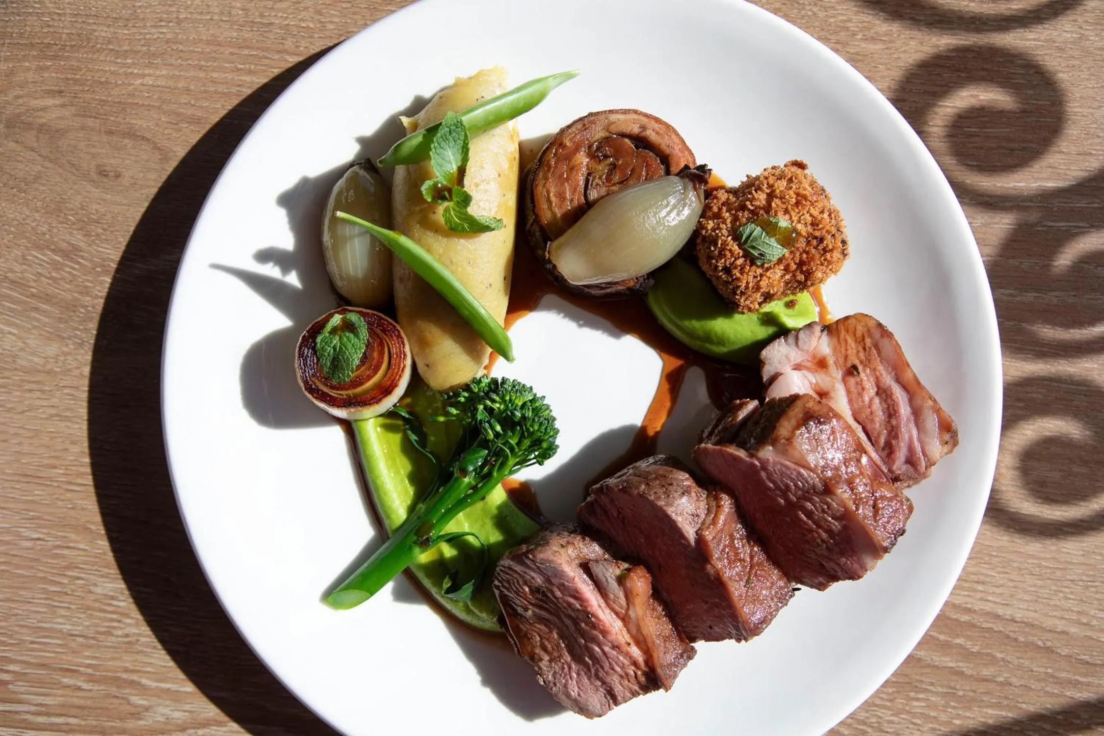 Restaurant/places to eat in Novotel New Plymouth Taranaki