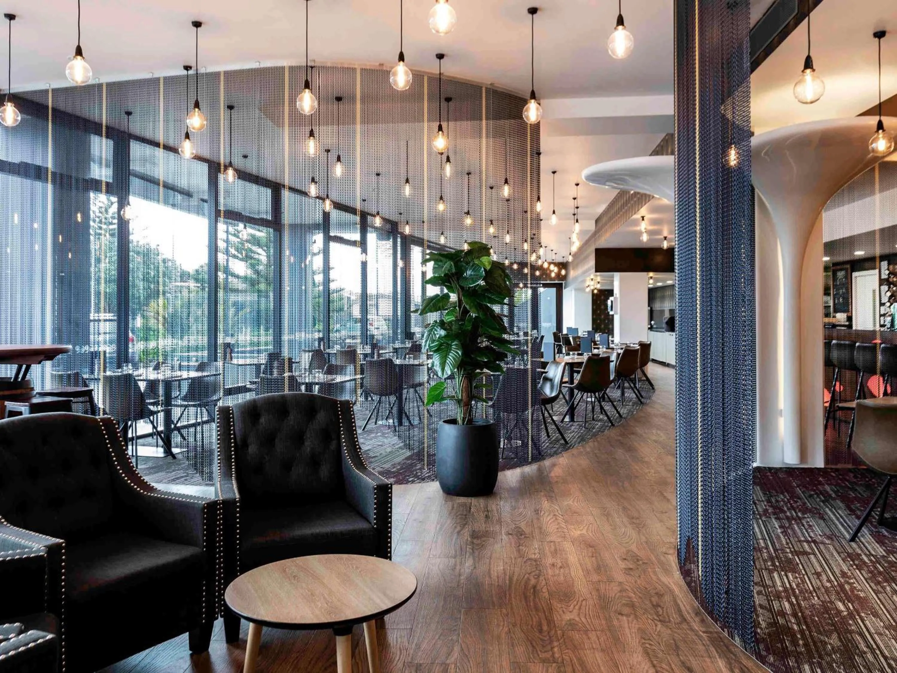 Property building in Novotel New Plymouth Taranaki