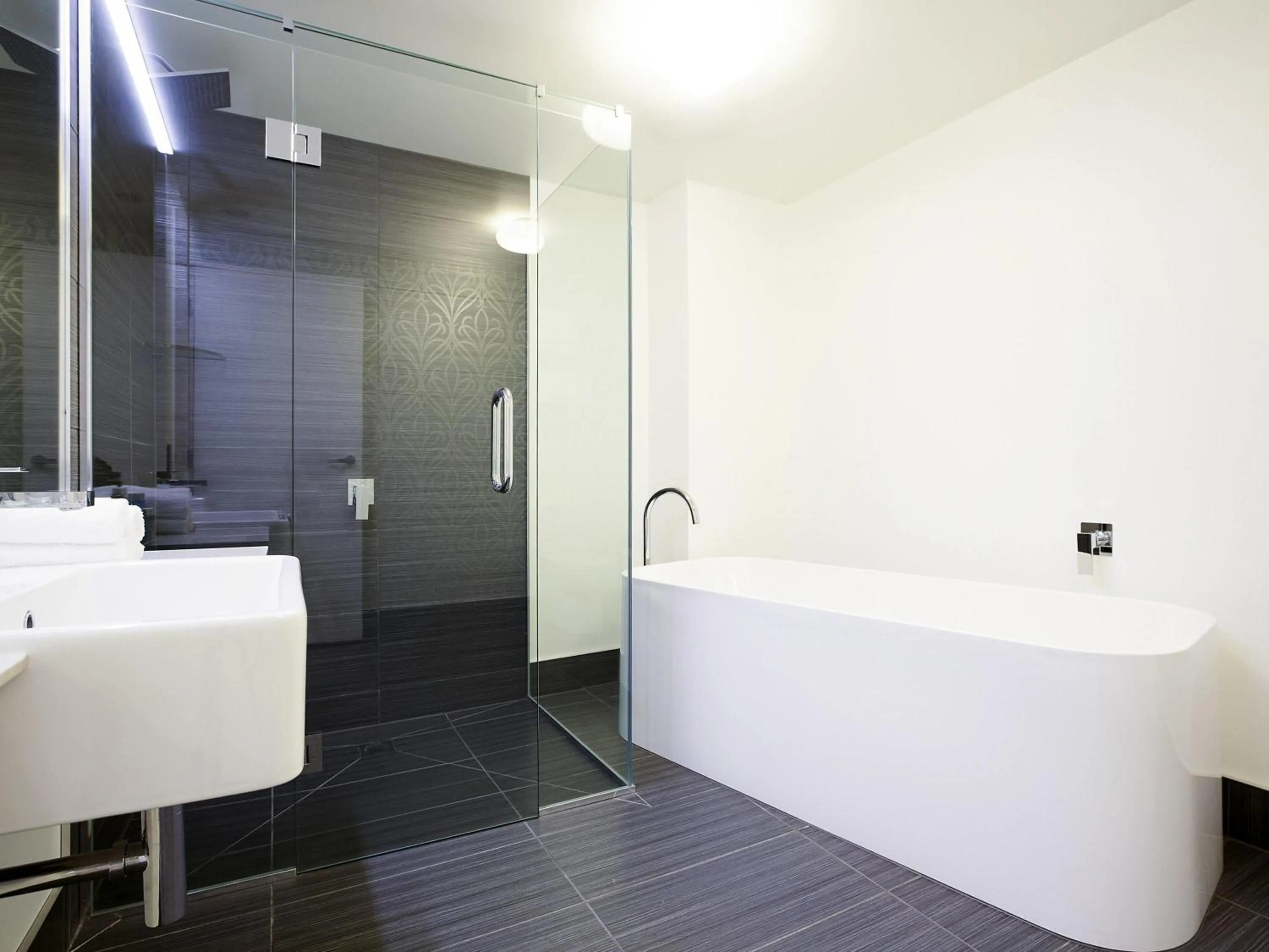 Bedroom in Novotel New Plymouth Taranaki