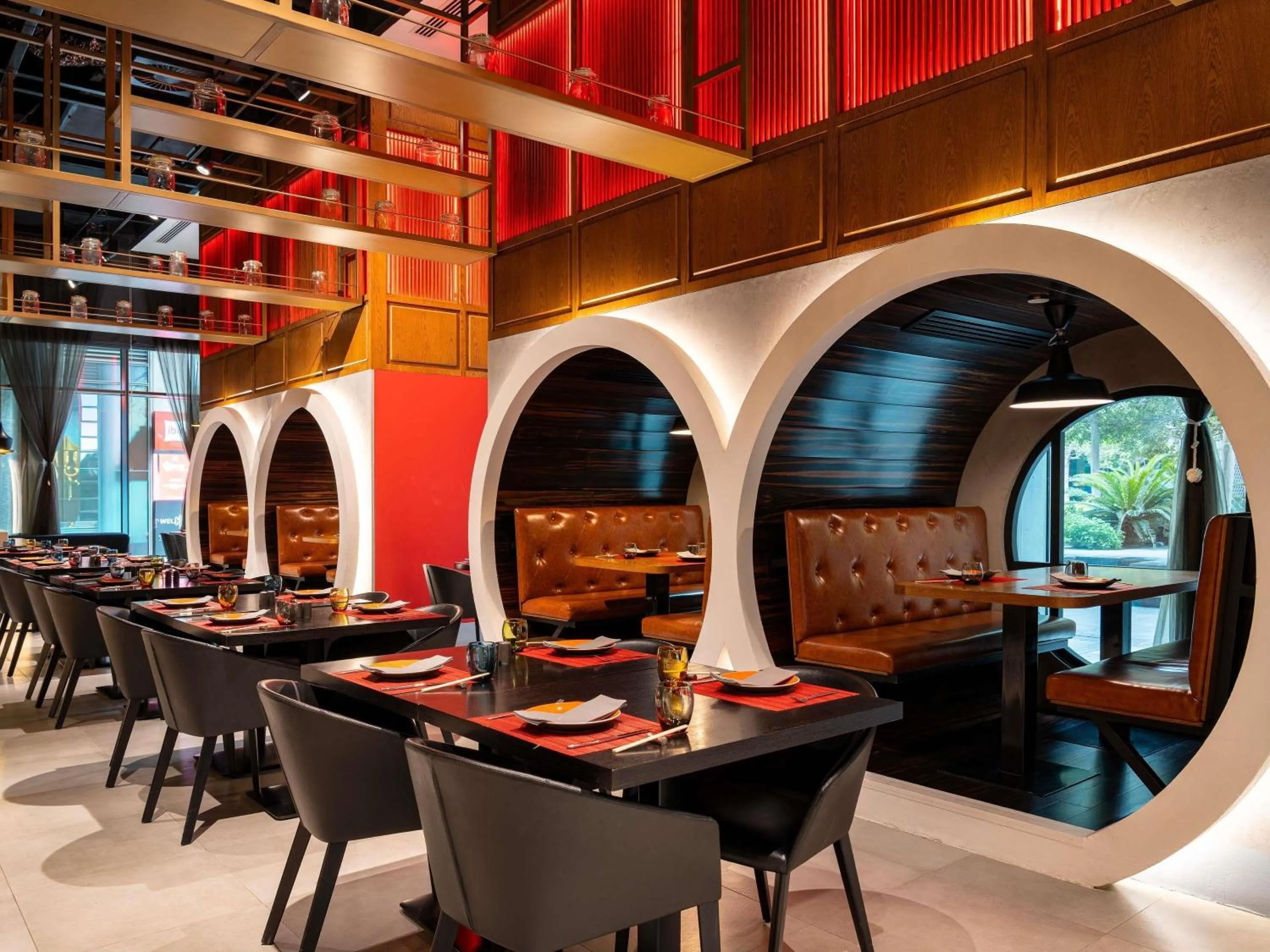 Restaurant/places to eat in ibis Dubai One Central