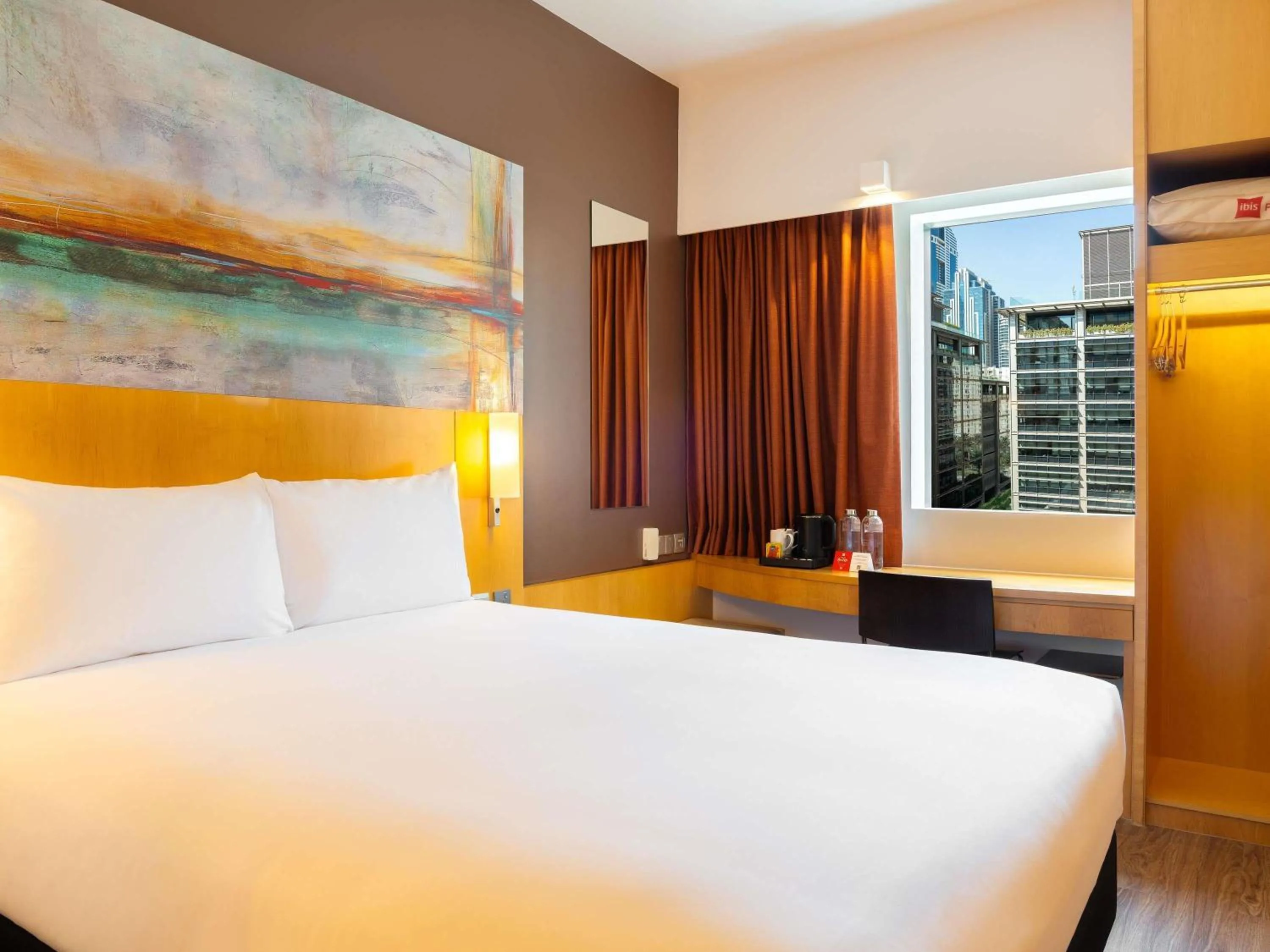 Bedroom, Bed in ibis Dubai One Central