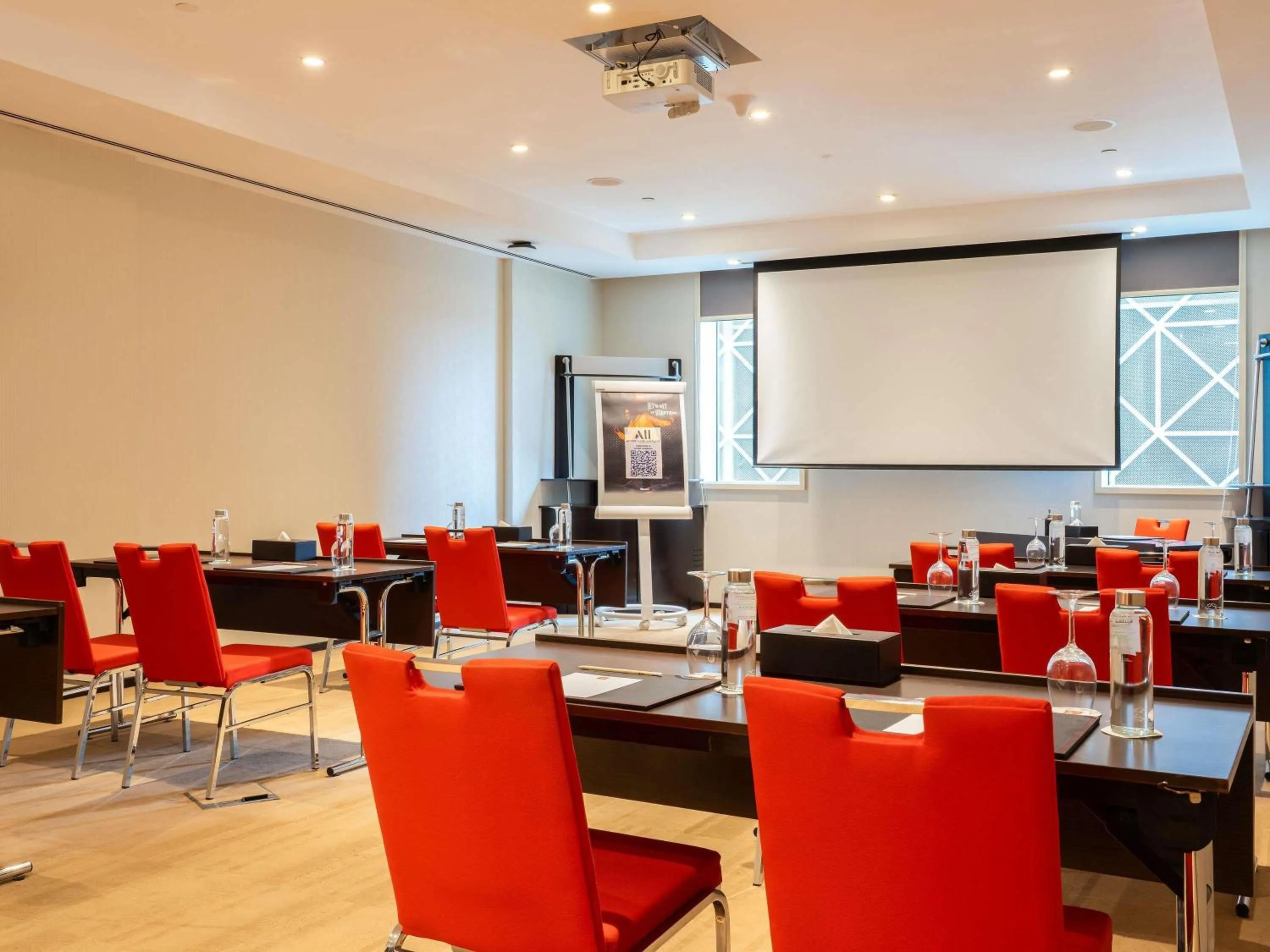 Meeting/conference room in ibis Dubai One Central
