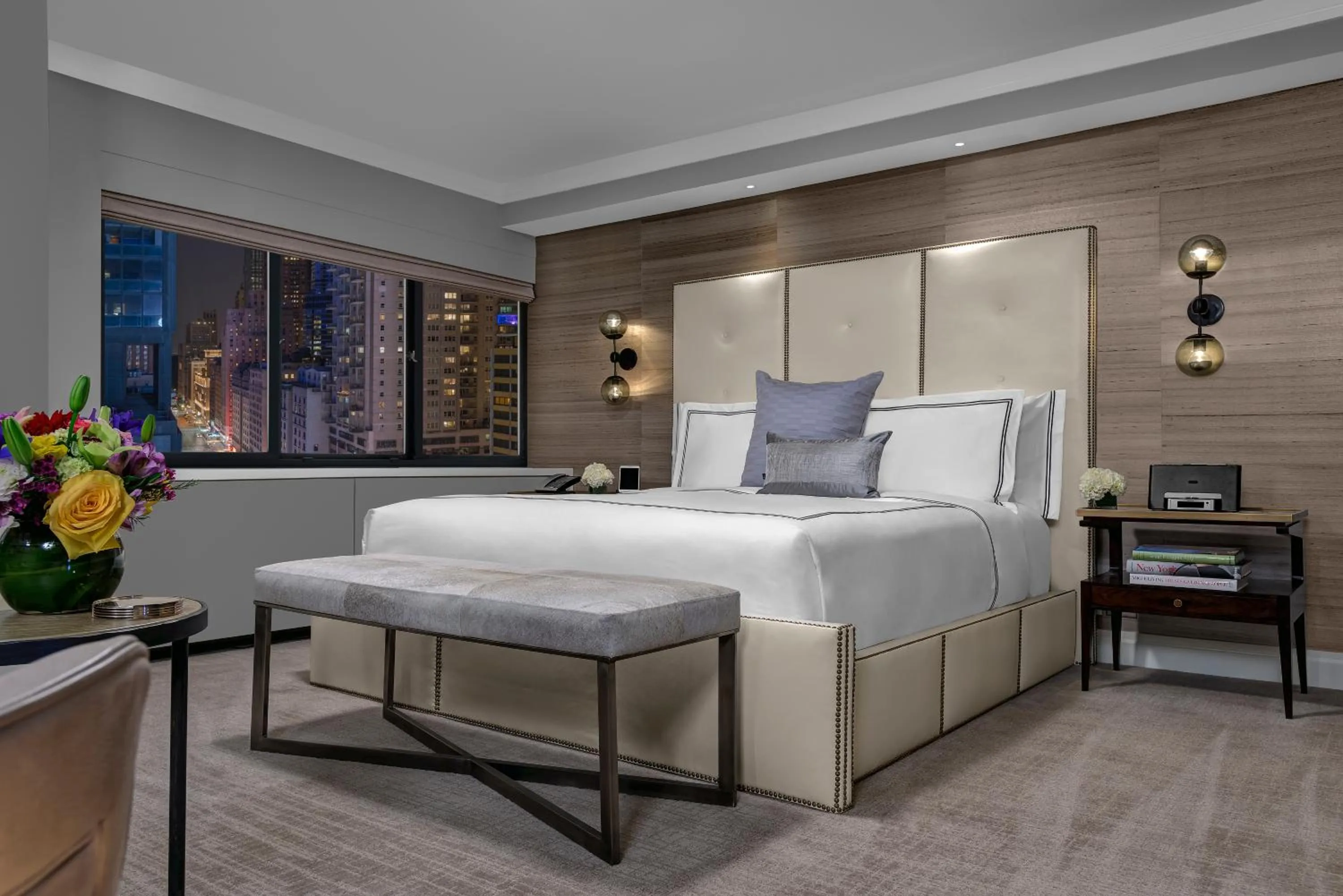 Photo of the whole room in Executive Class at MTS Hotel