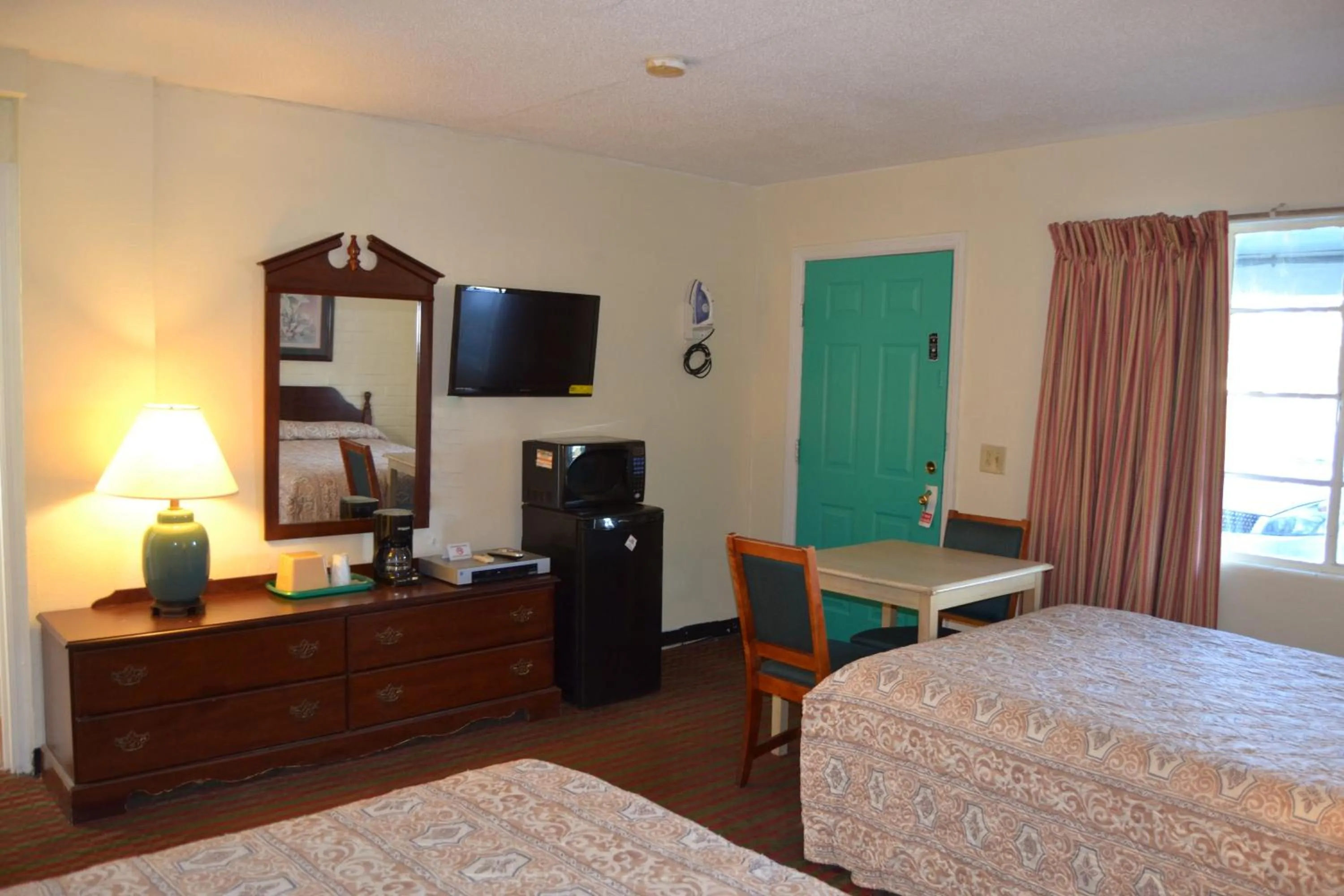 TV and multimedia in Motel Jesup