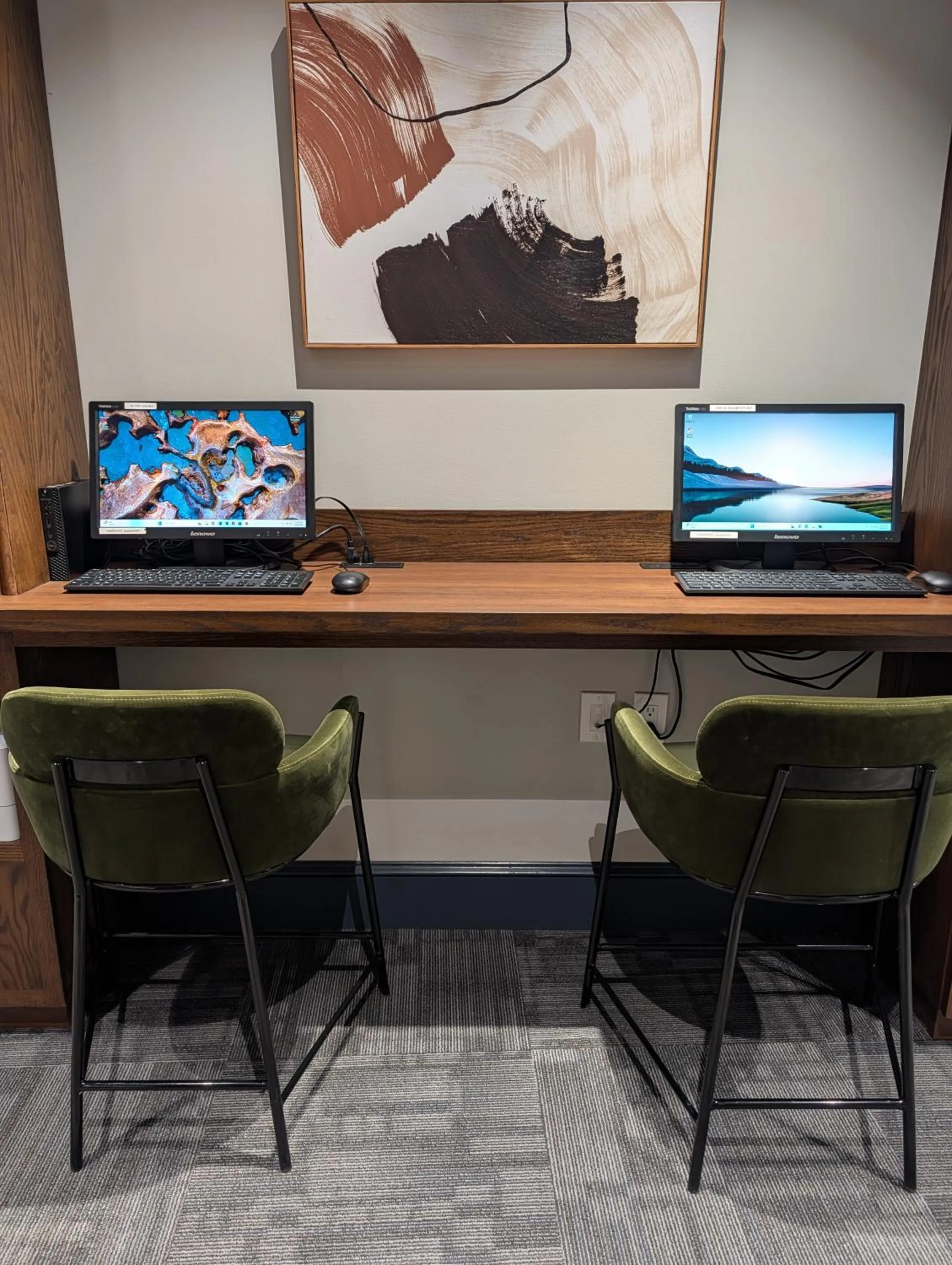 Business facilities in Porter Square Hotel