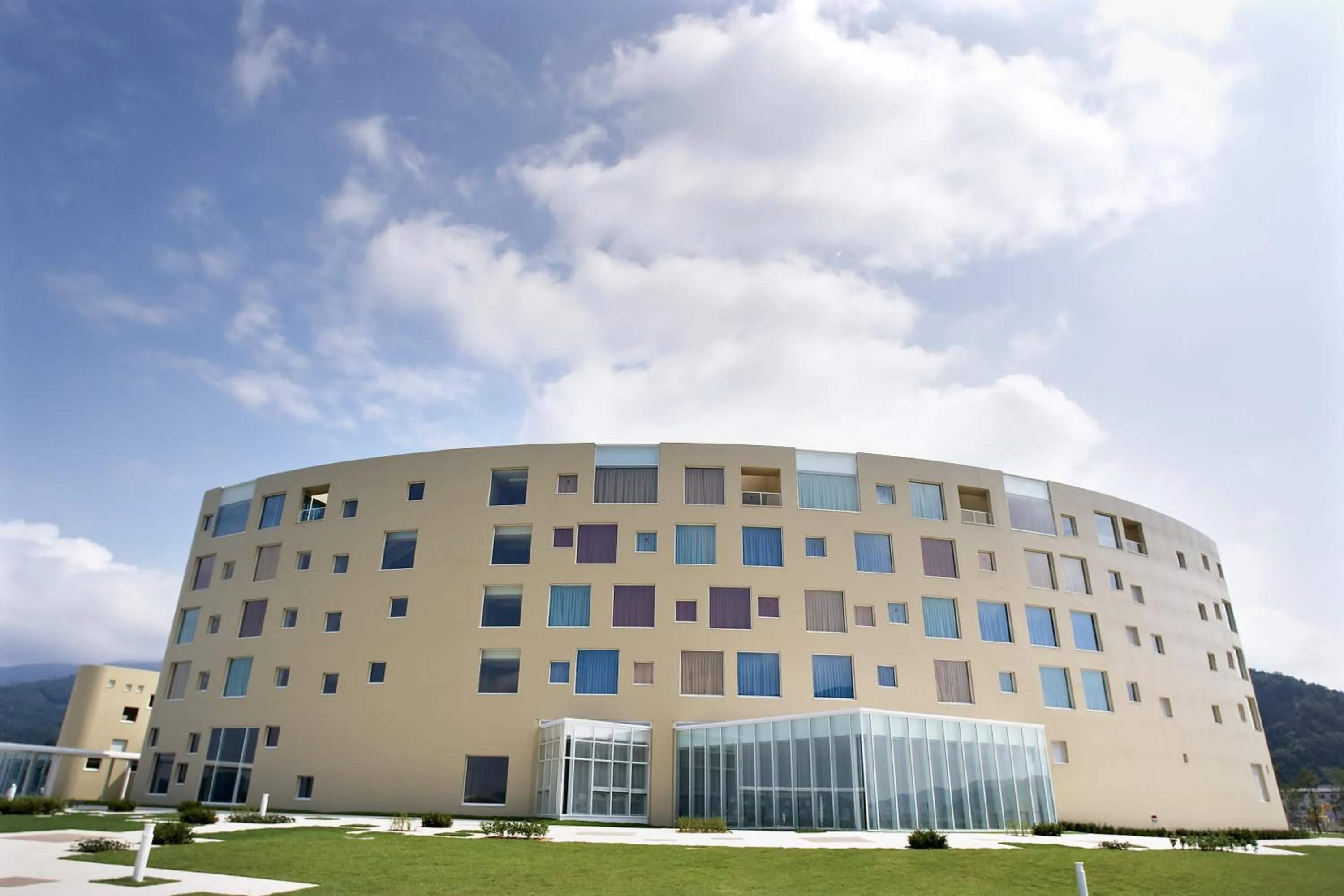 Property building in Uminpia