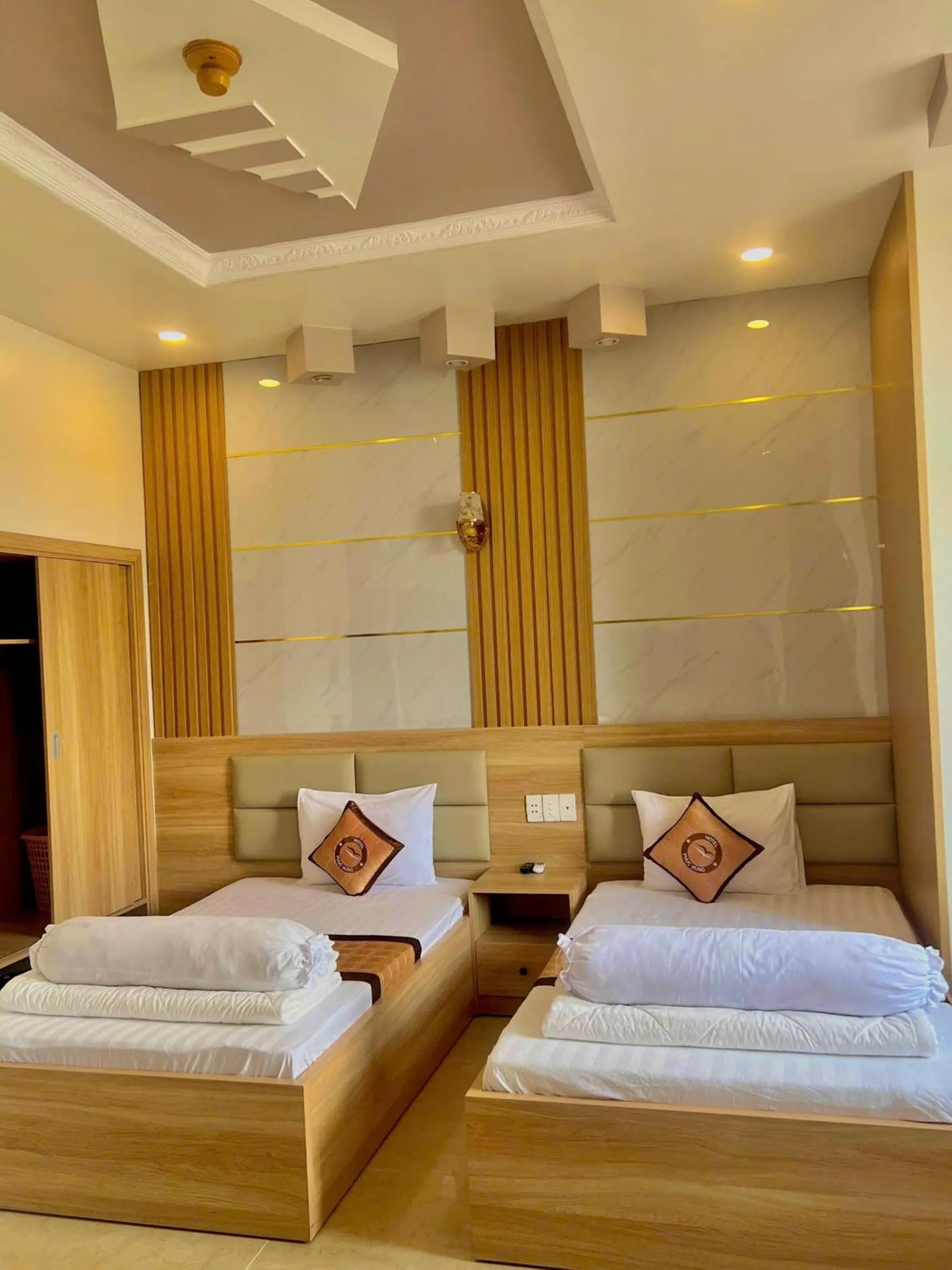 Bedroom, Bed in Phuc Hung Hotel