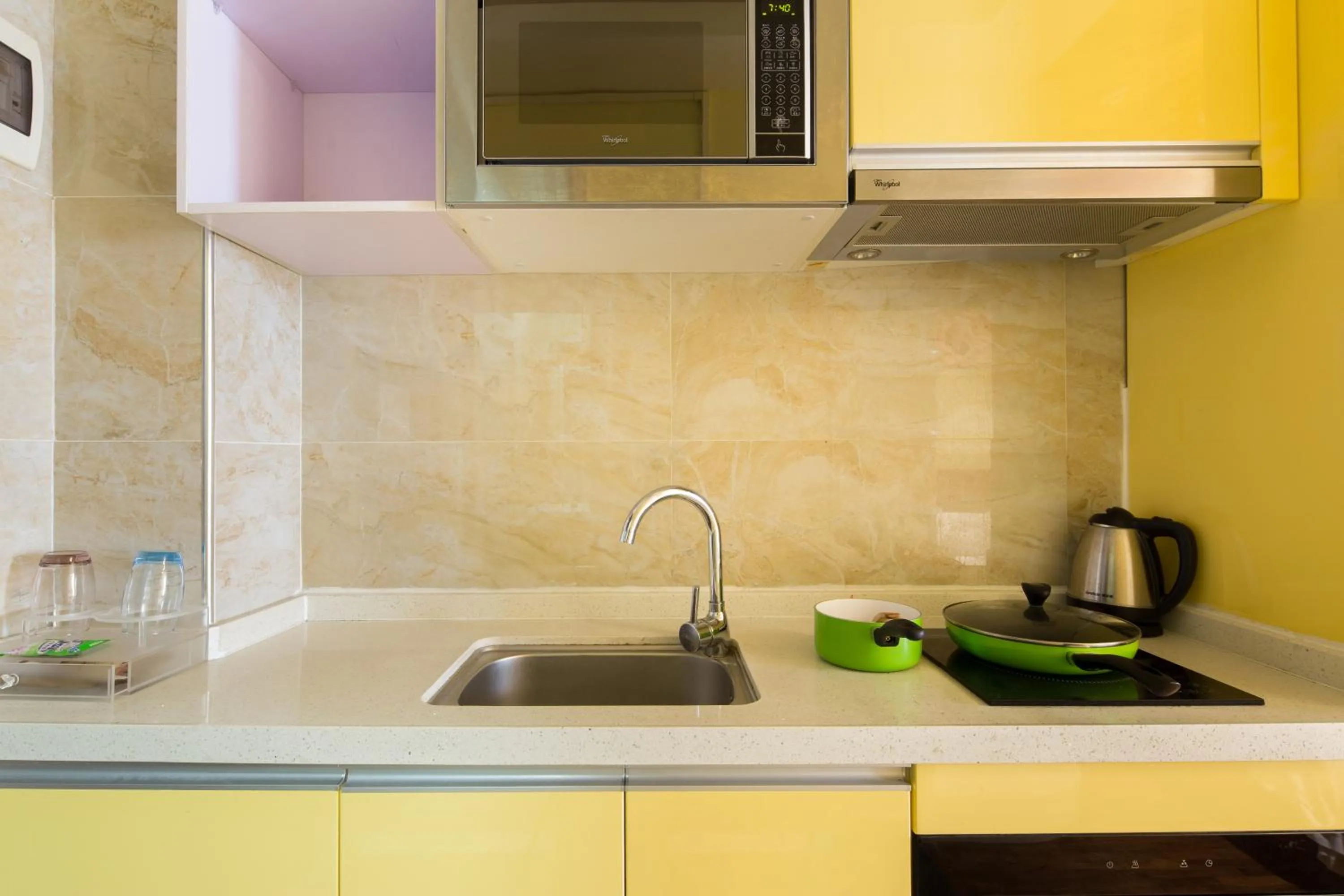 Kitchen or kitchenette in Guangzhou Xingke Apartment