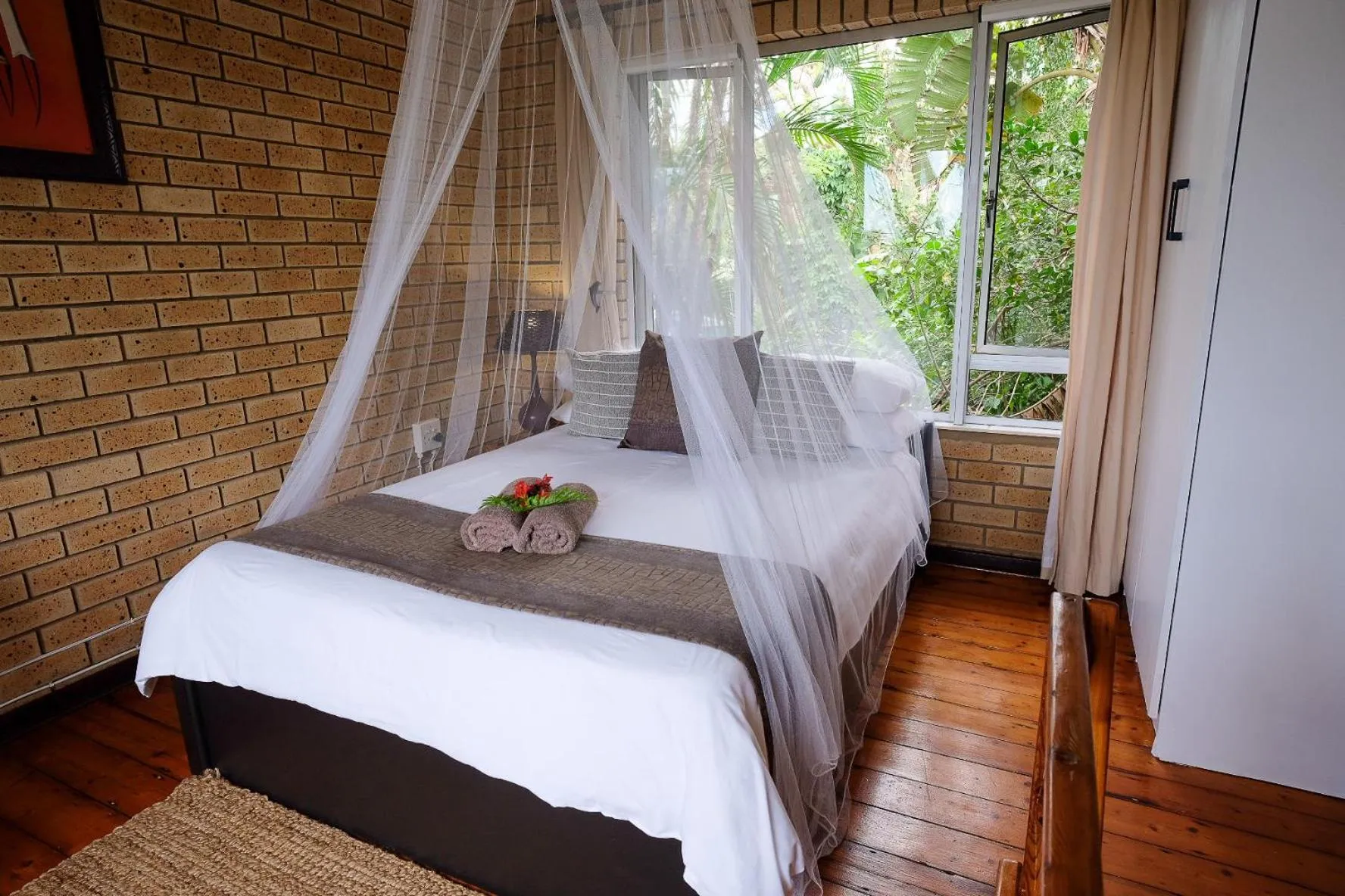 Bed in Ingwenya Lodge
