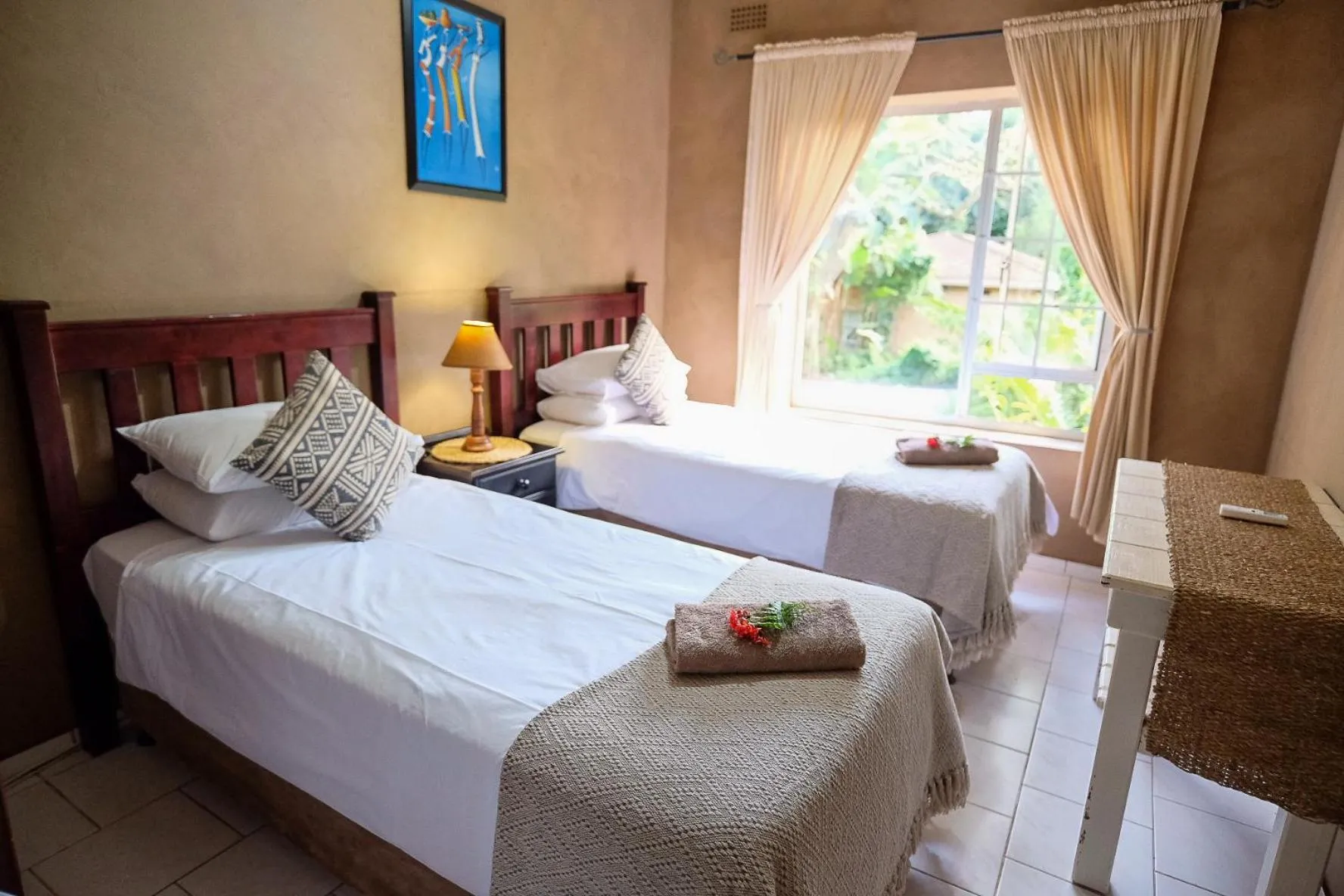 Bed in Ingwenya Lodge