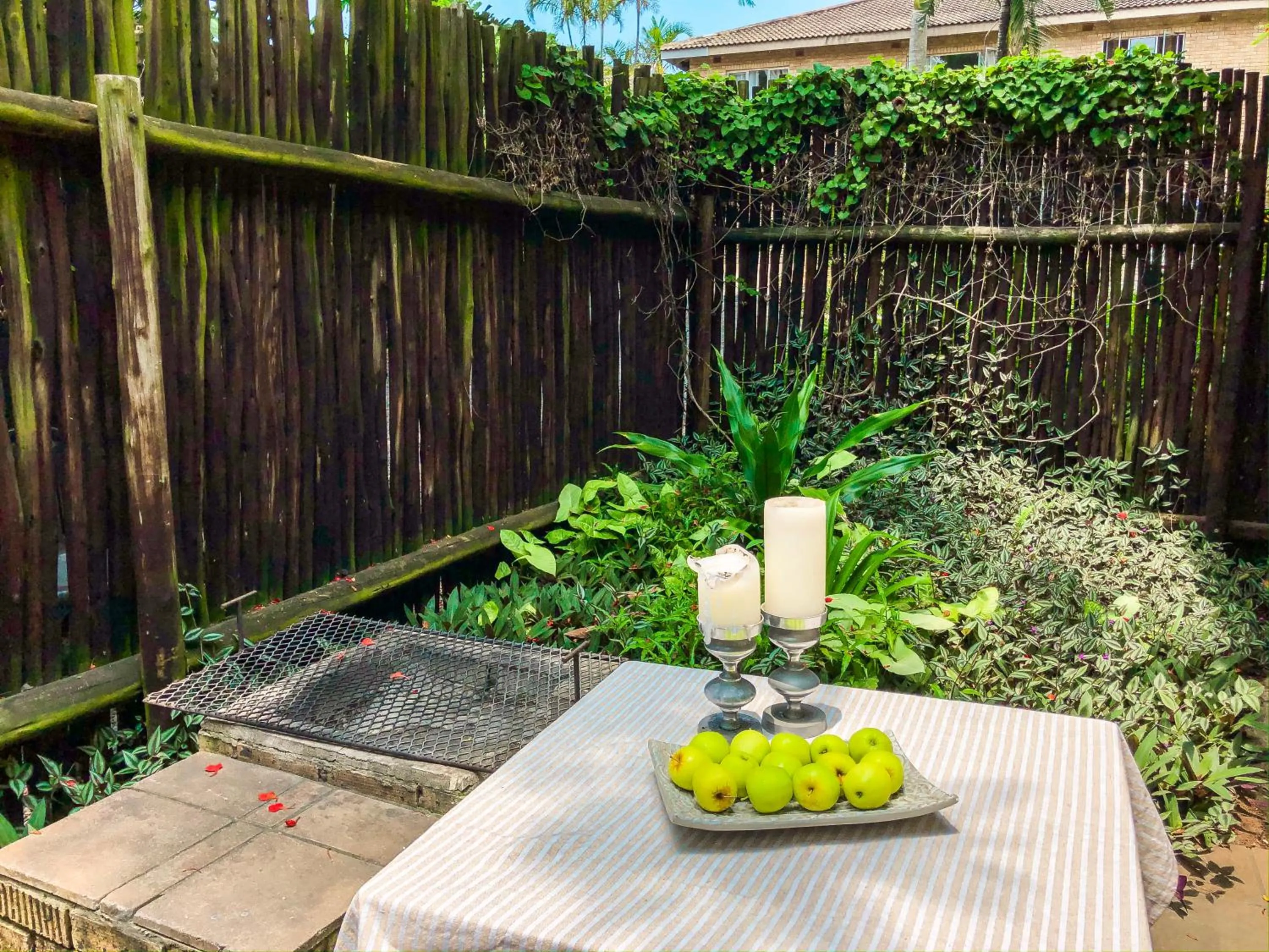 BBQ facilities in Ingwenya Lodge